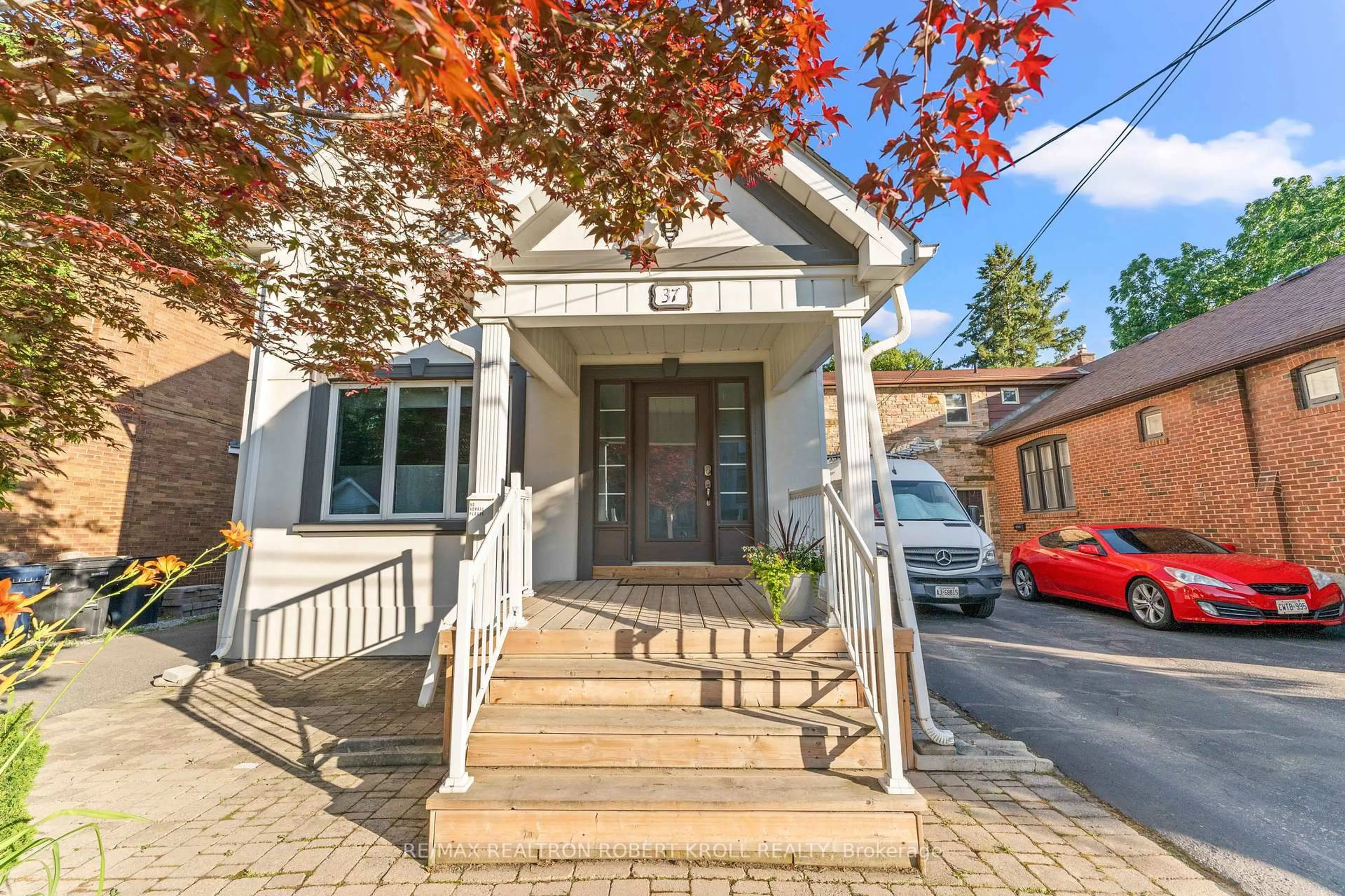 Unknown for 37 Johnston Ave, Toronto Ontario M2N 1G9