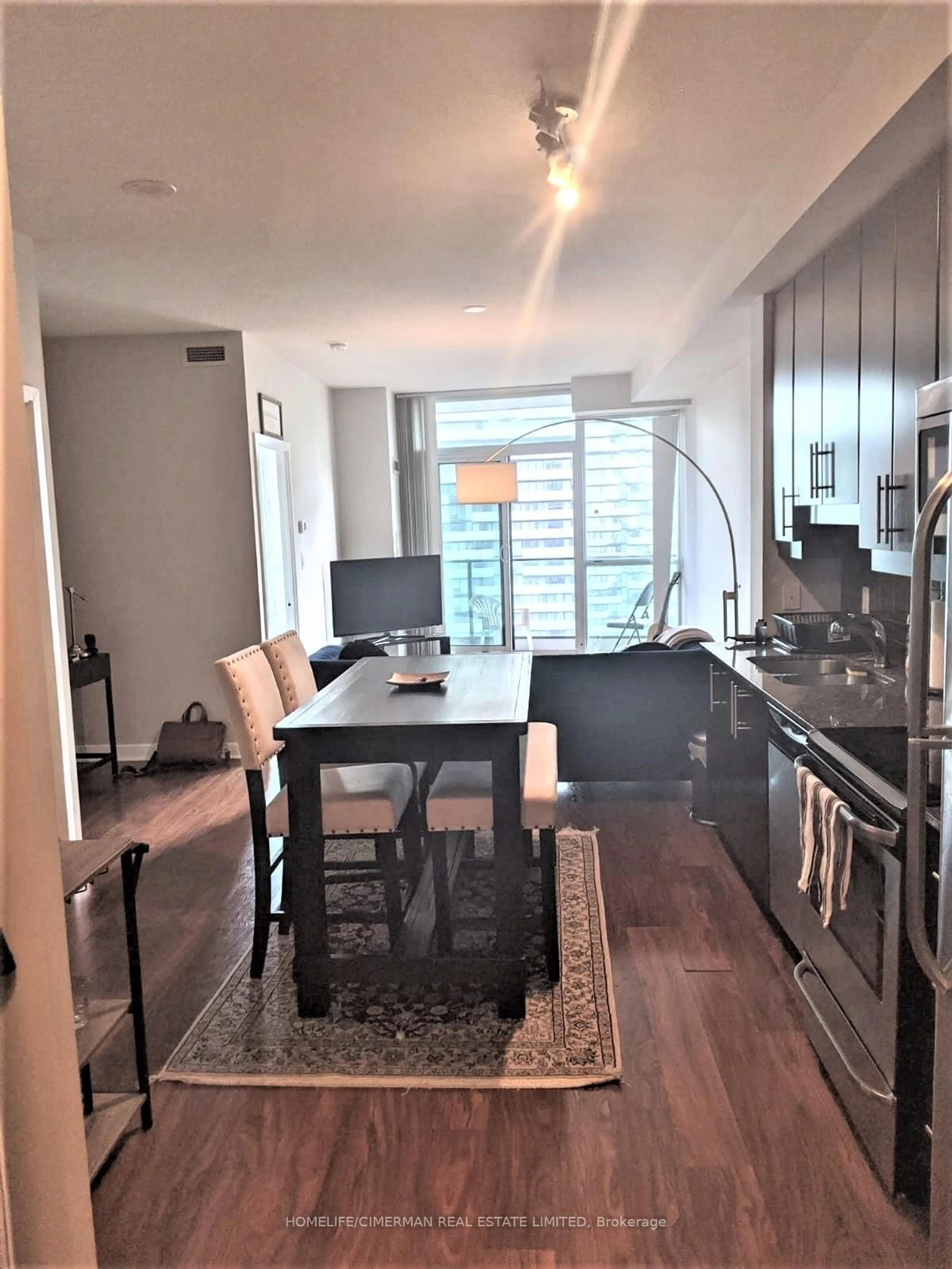 Open concept kitchen, unknown for 33 Bay St #2801, Toronto Ontario M5J 2Z3