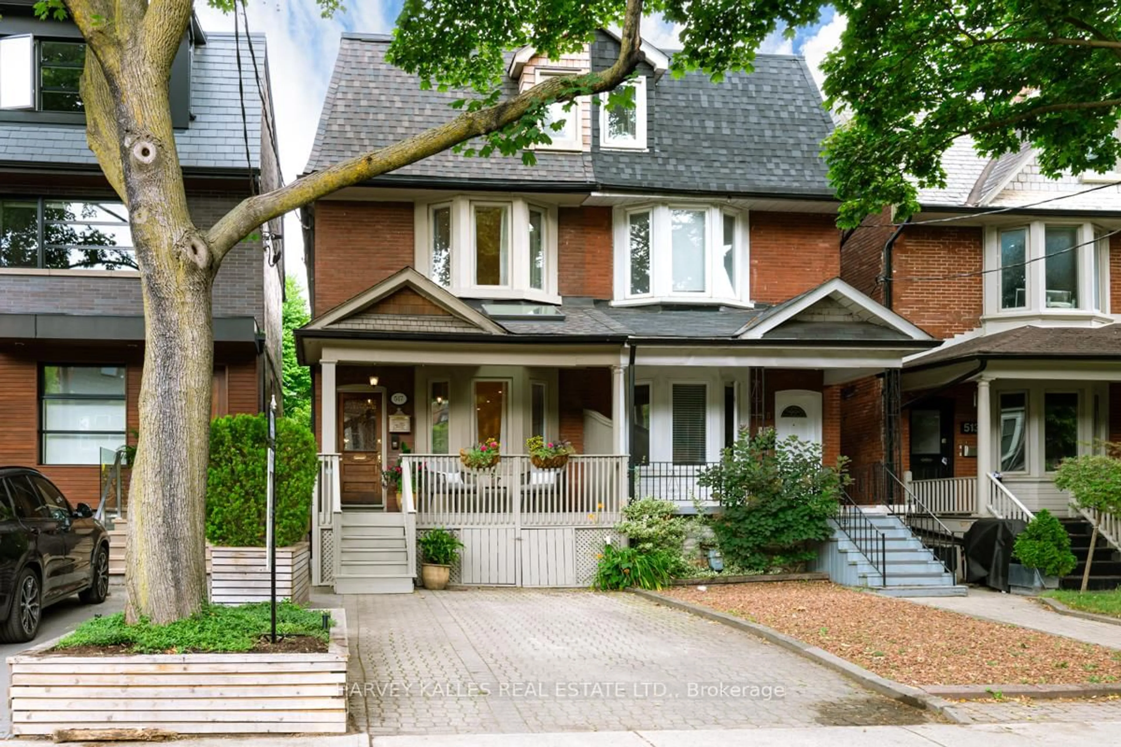 Home with brick exterior material, street for 517 Brunswick Ave, Toronto Ontario M5R 2Z6