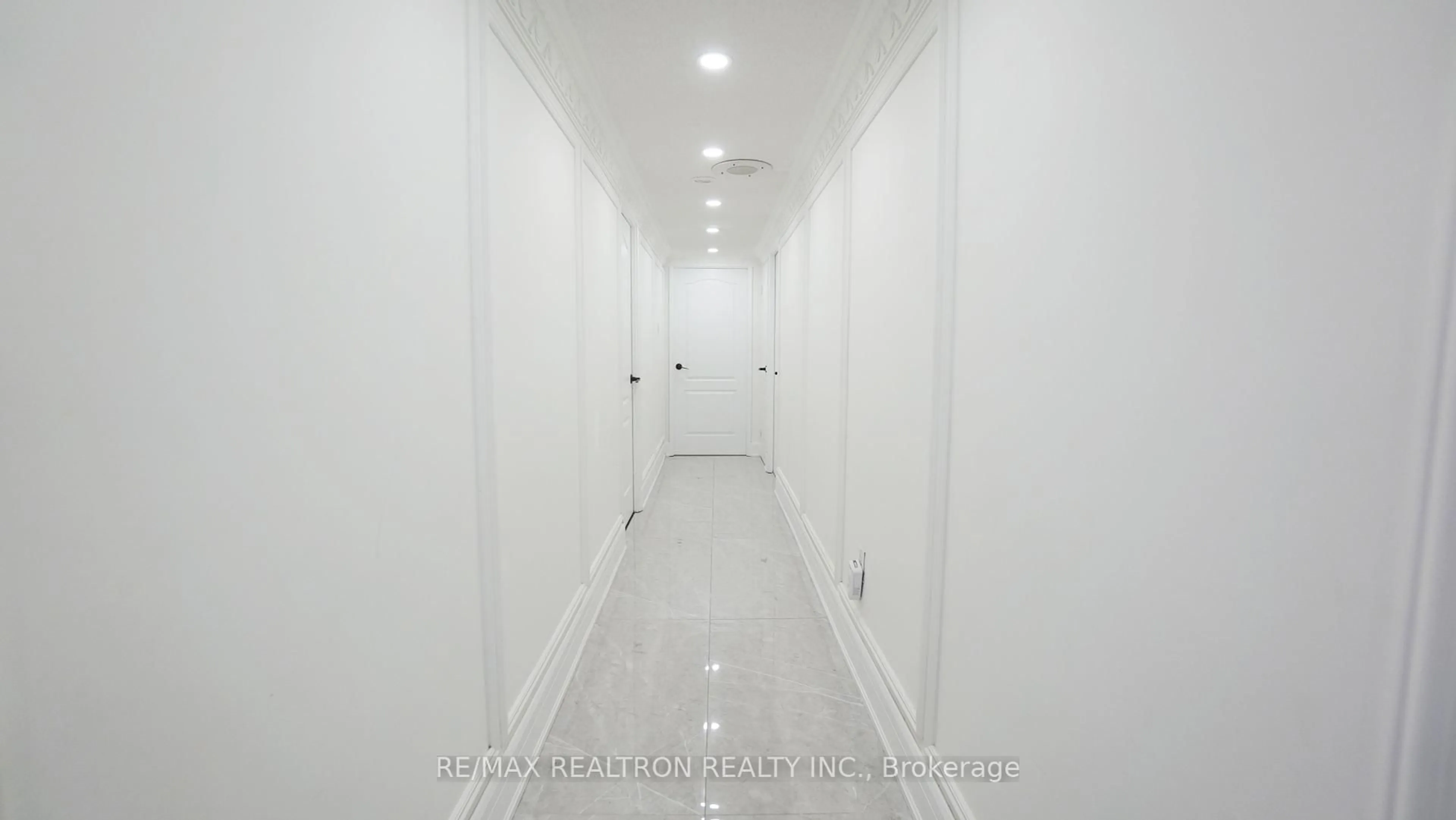 Unknown for 100 Antibes Dr #2801, Toronto Ontario M2R 3N1