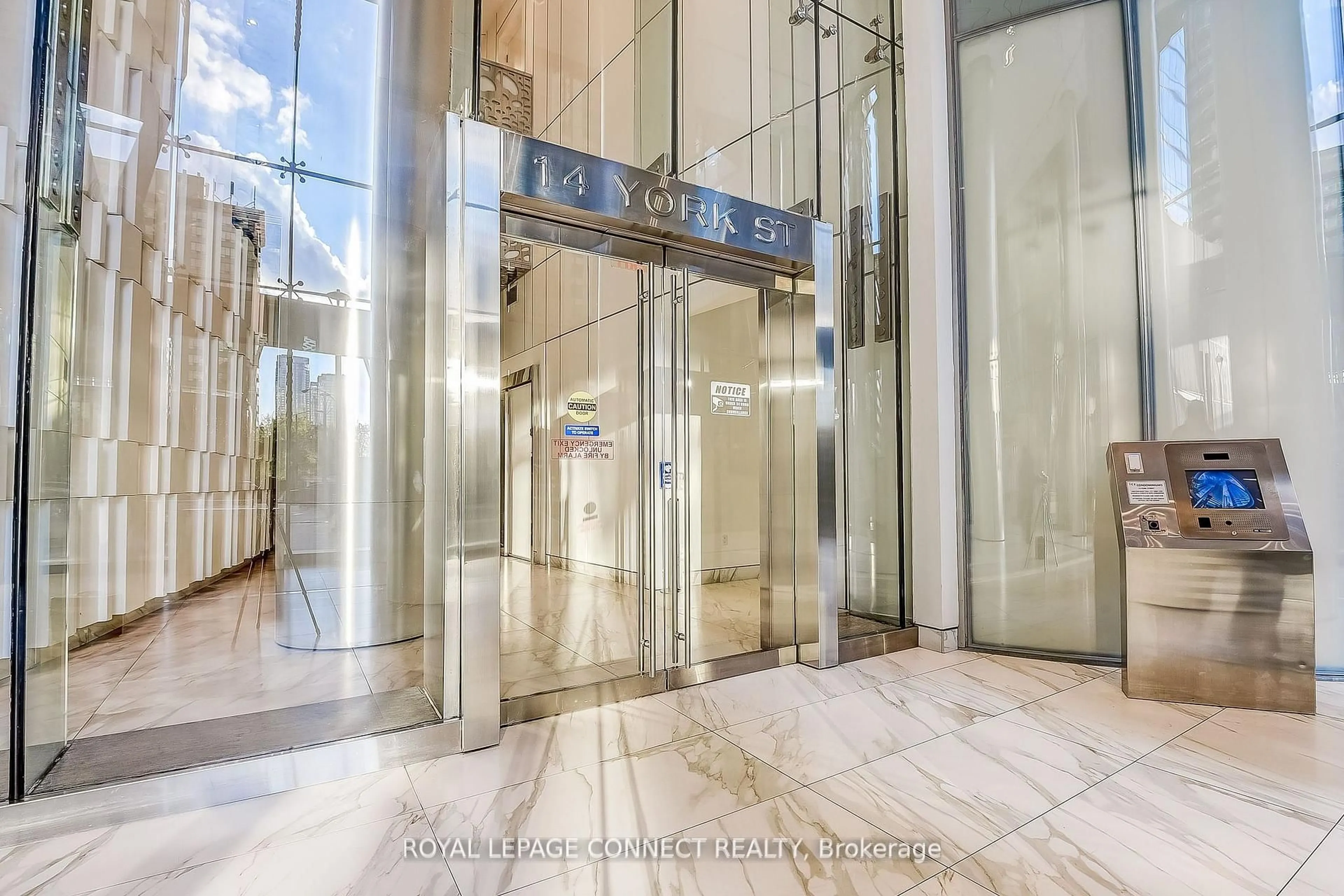 Indoor foyer for 14 York St #2804, Toronto Ontario M5J 0B1