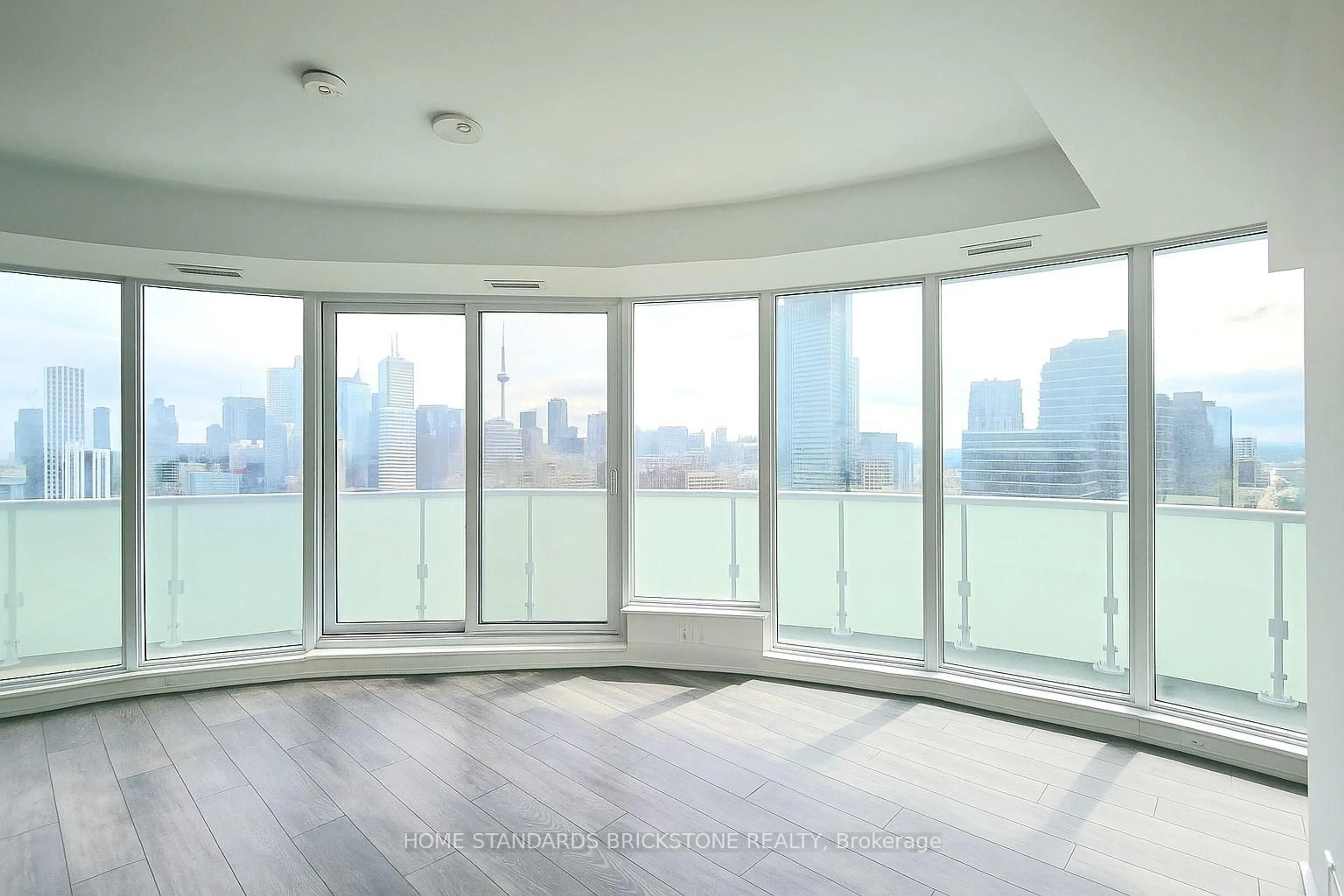 A pic of a room for 403 Church St #3102, Toronto Ontario M4Y 0C9