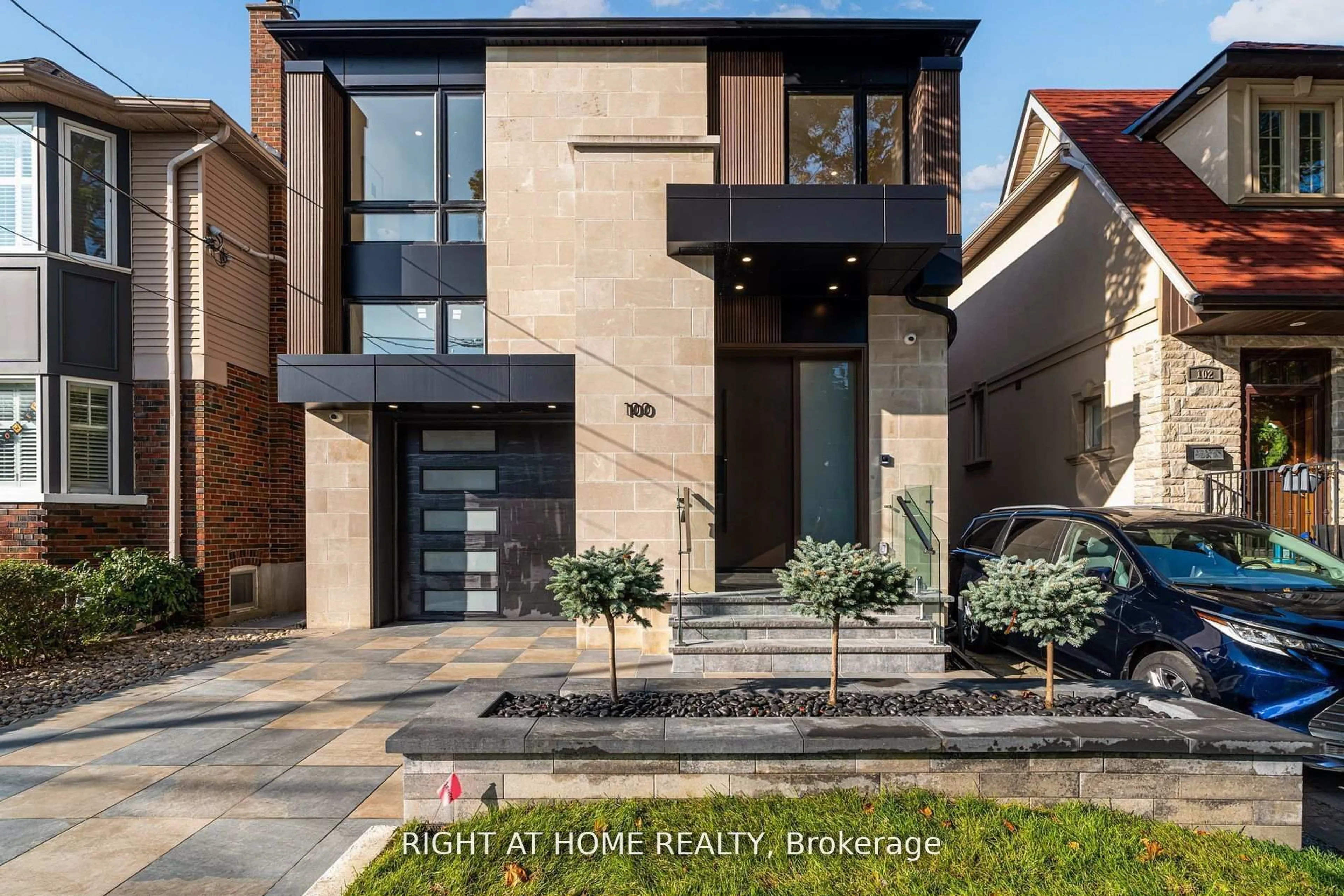 Home with brick exterior material, street for 100 Glenvale Blvd, Toronto Ontario M4G 2V9