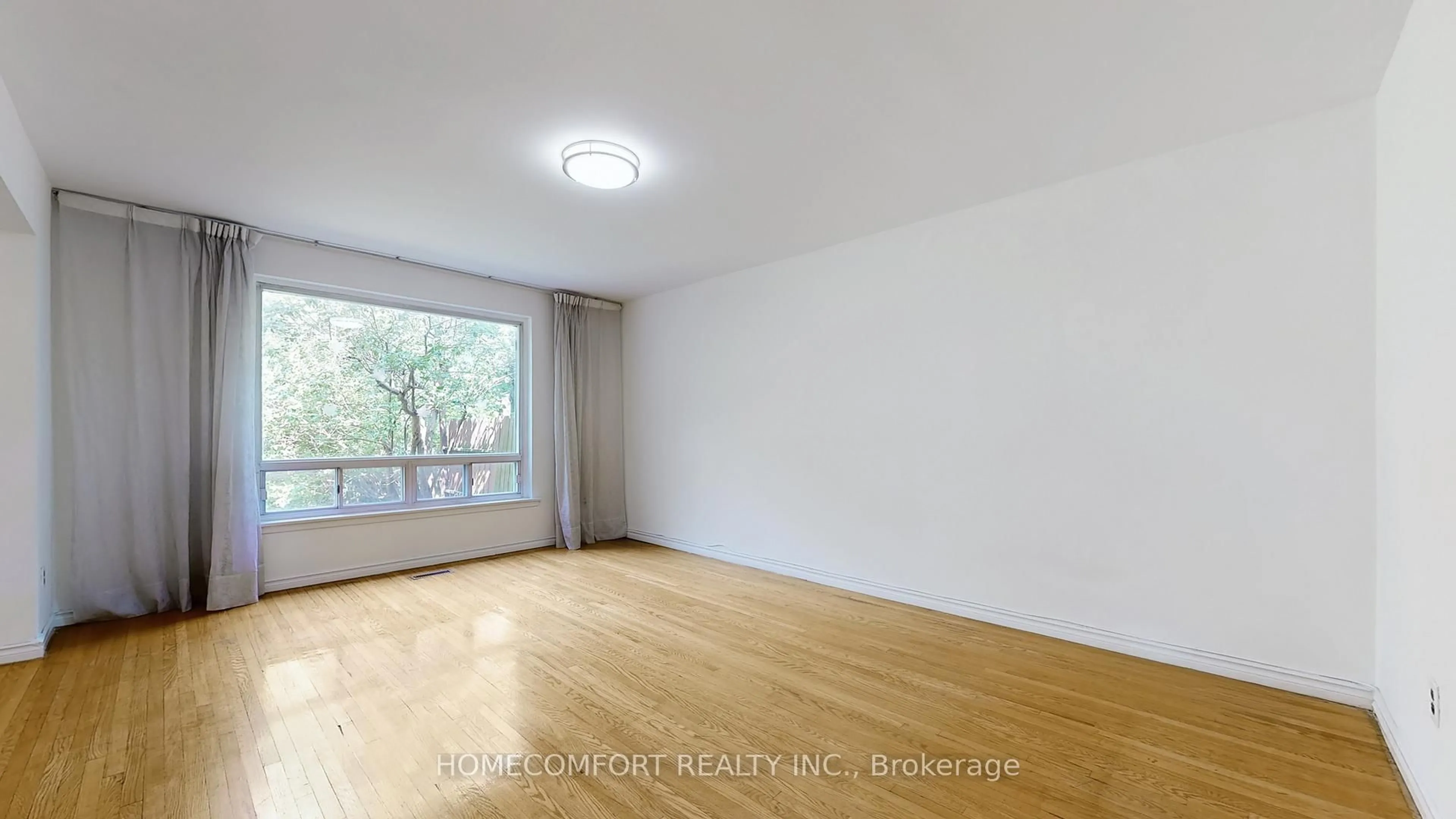 A pic of a room for 288 Woodsworth Rd, Toronto Ontario M2L 2T6