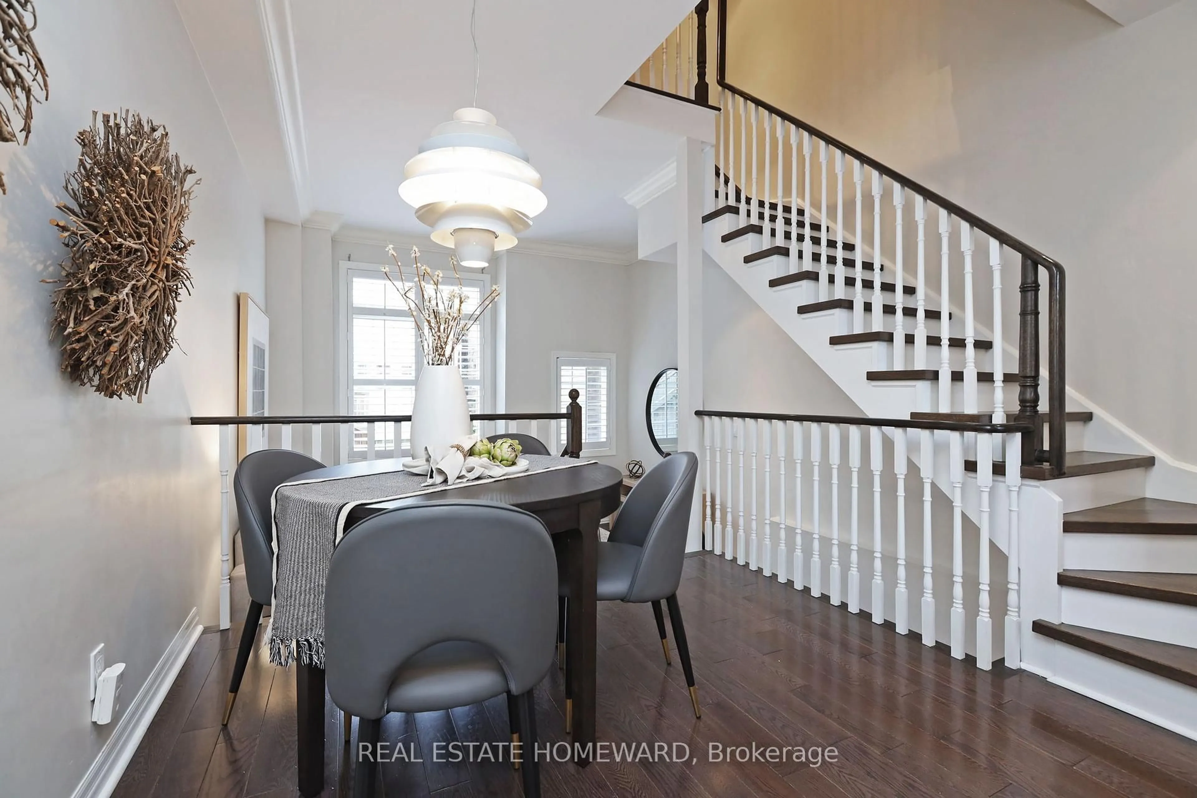 Dining room, unknown for 6 Wellesley Pl #30, Toronto Ontario M4Y 3E1
