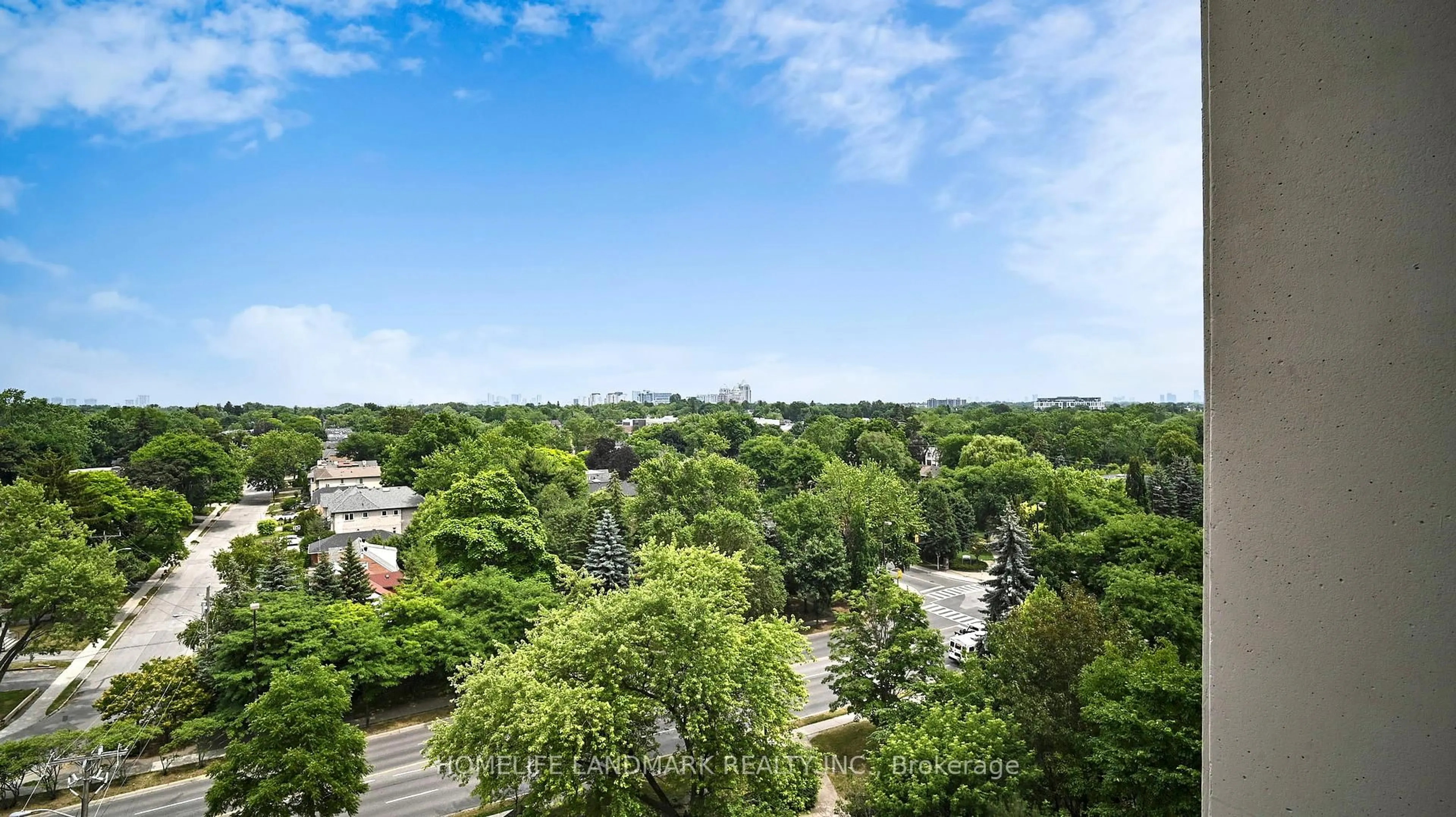 A pic from outside/outdoor area/front of a property/back of a property/a pic from drone, city buildings view from balcony for 28 Empress Ave #1105, Toronto Ontario M2N 6Z7