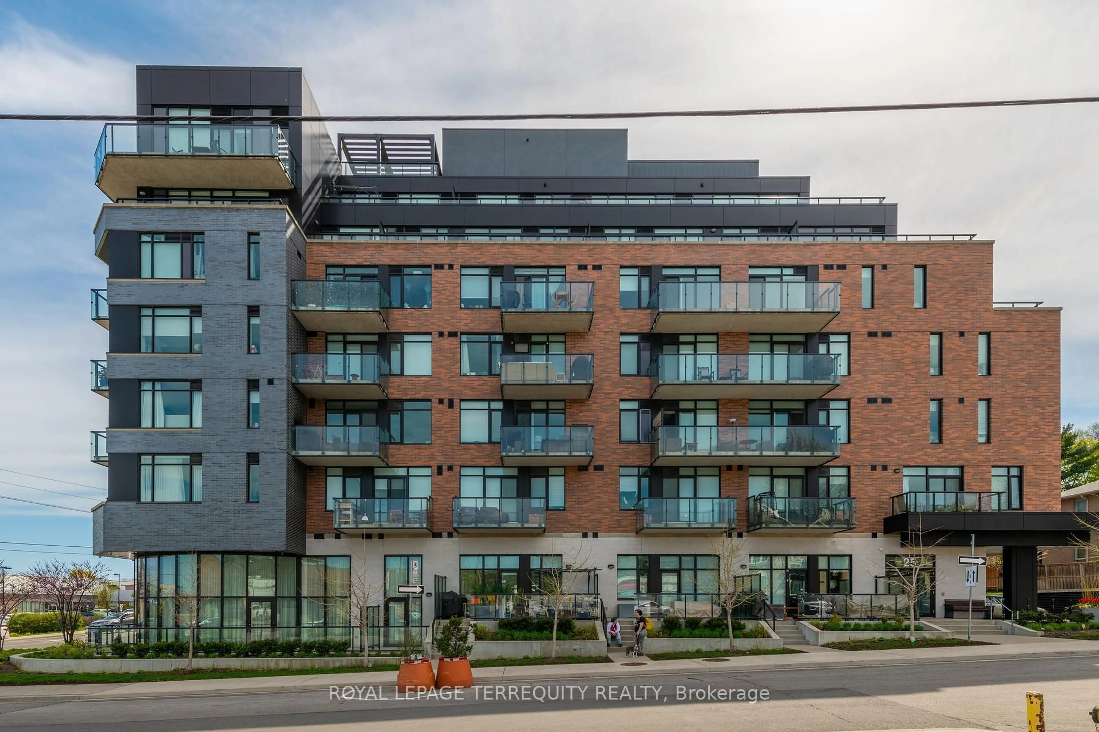 Unknown for 25 Malcolm Rd #501, Toronto Ontario M4G 0C1