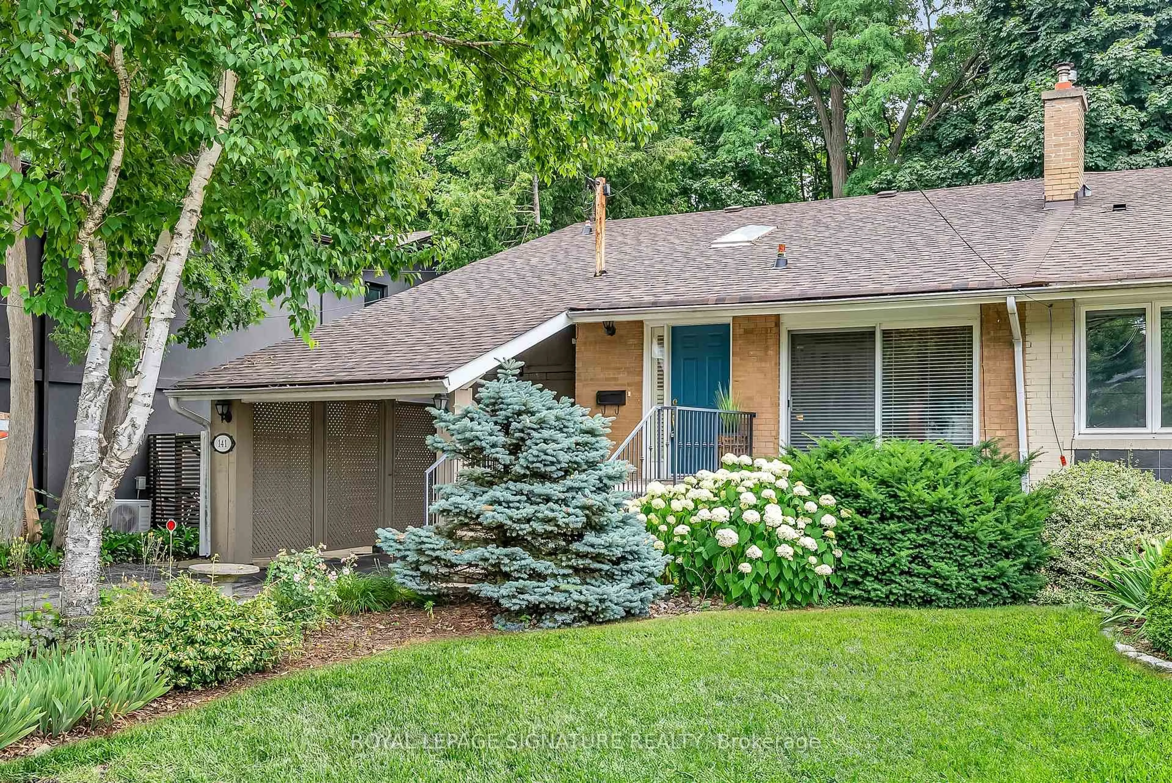 Unknown for 141 Three Valleys Dr, Toronto Ontario M3A 3C1