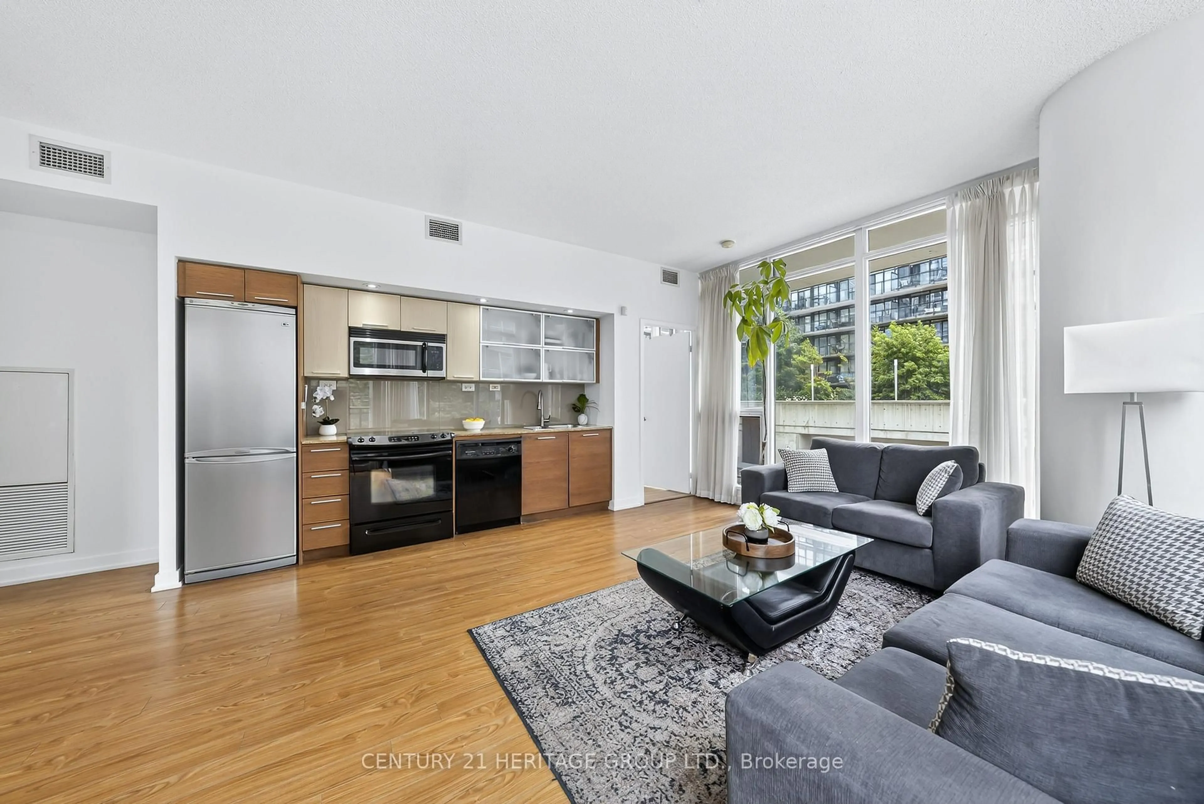 Open concept kitchen, unknown for 25 Capreol Crt #206, Toronto Ontario M5V 3Z7