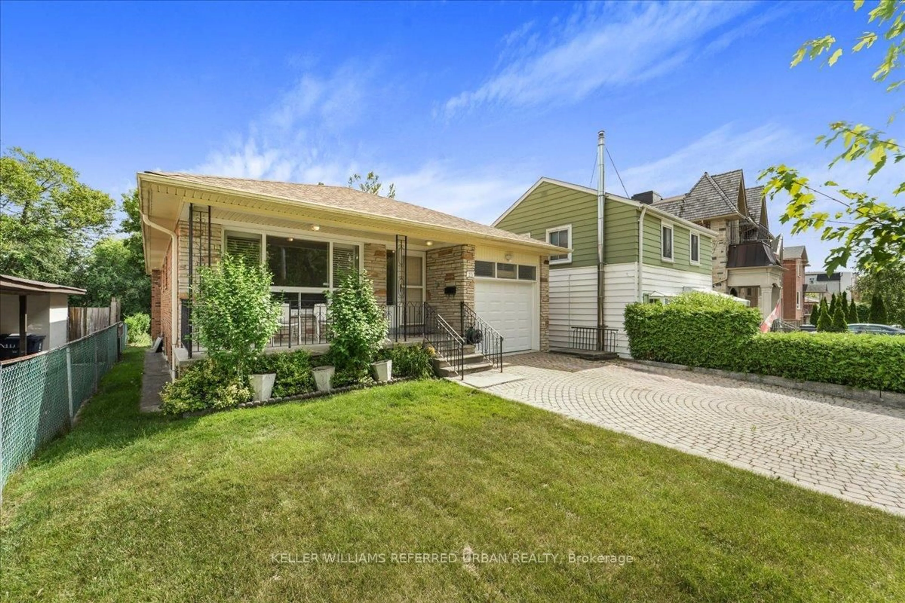 Unknown for 25 Farrell Ave, Toronto Ontario M2R 1C7