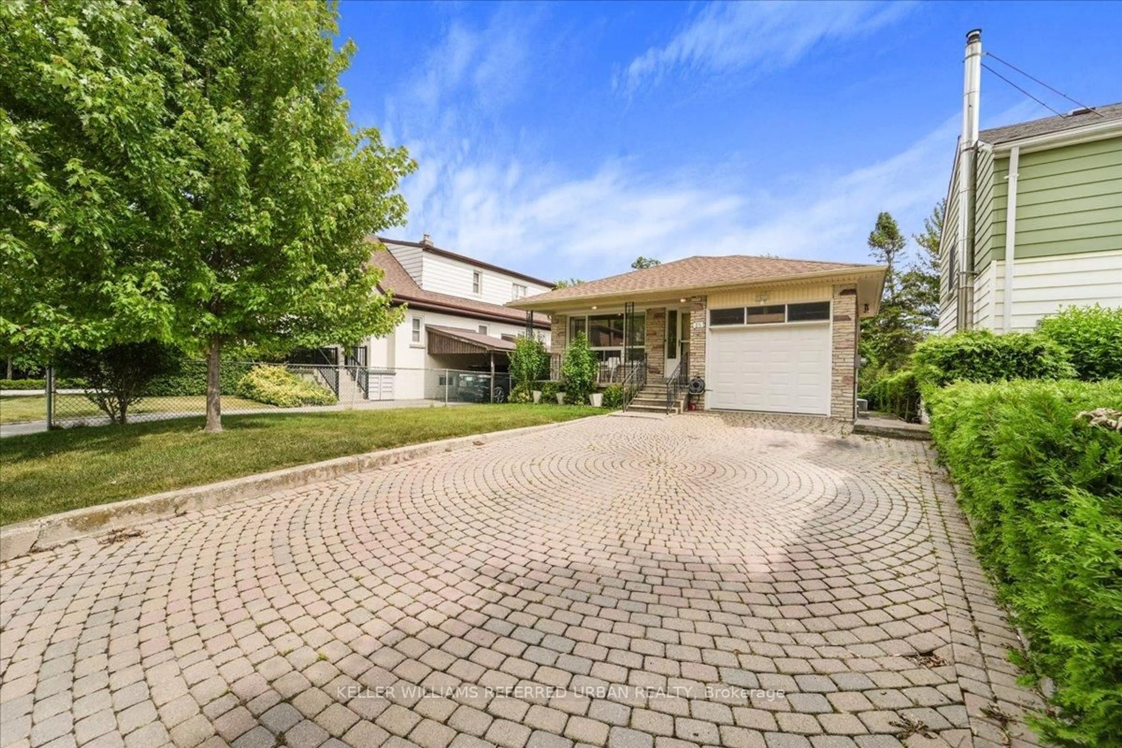 Unknown for 25 Farrell Ave, Toronto Ontario M2R 1C7