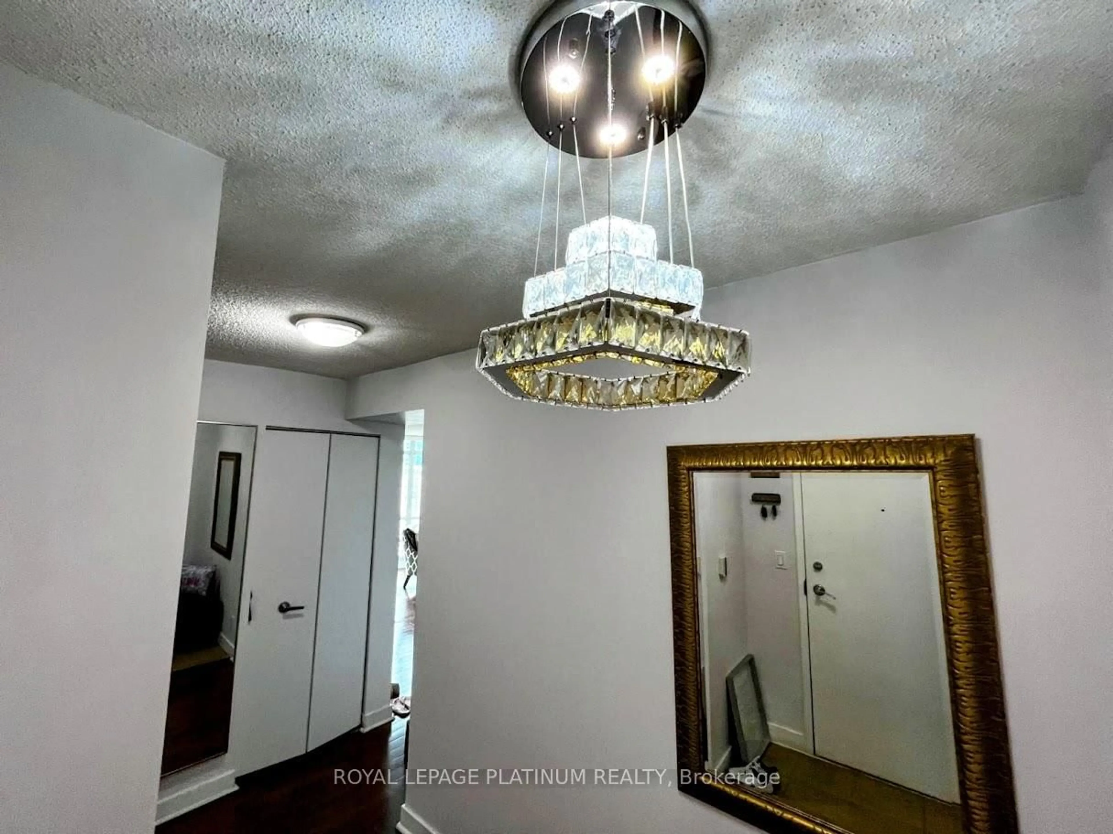 A pic of a room for 397 Front St #2309, Toronto Ontario M5V 3S1
