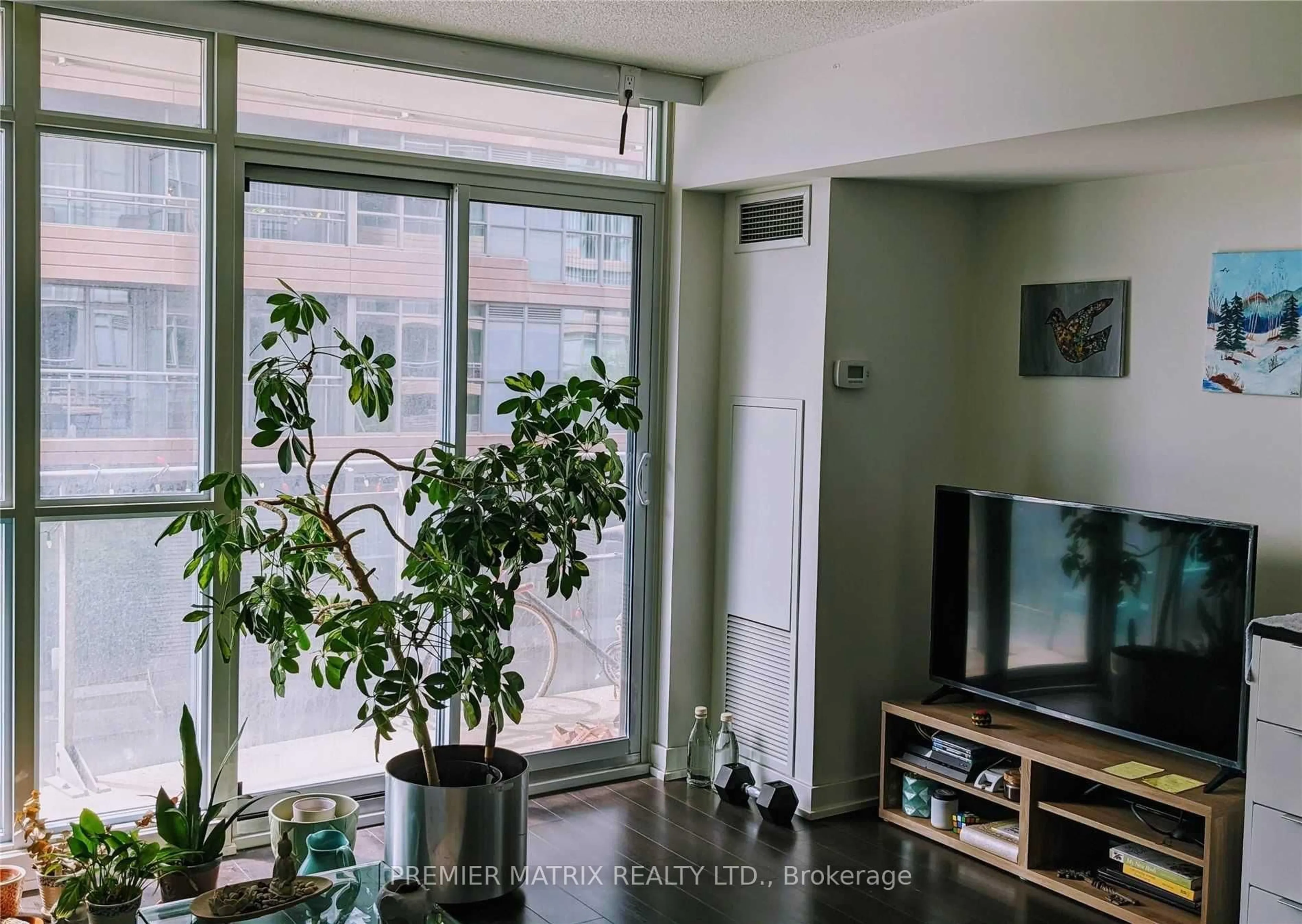 A pic of a room for 21 Iceboat Terr #330, Toronto Ontario M5V 4A9