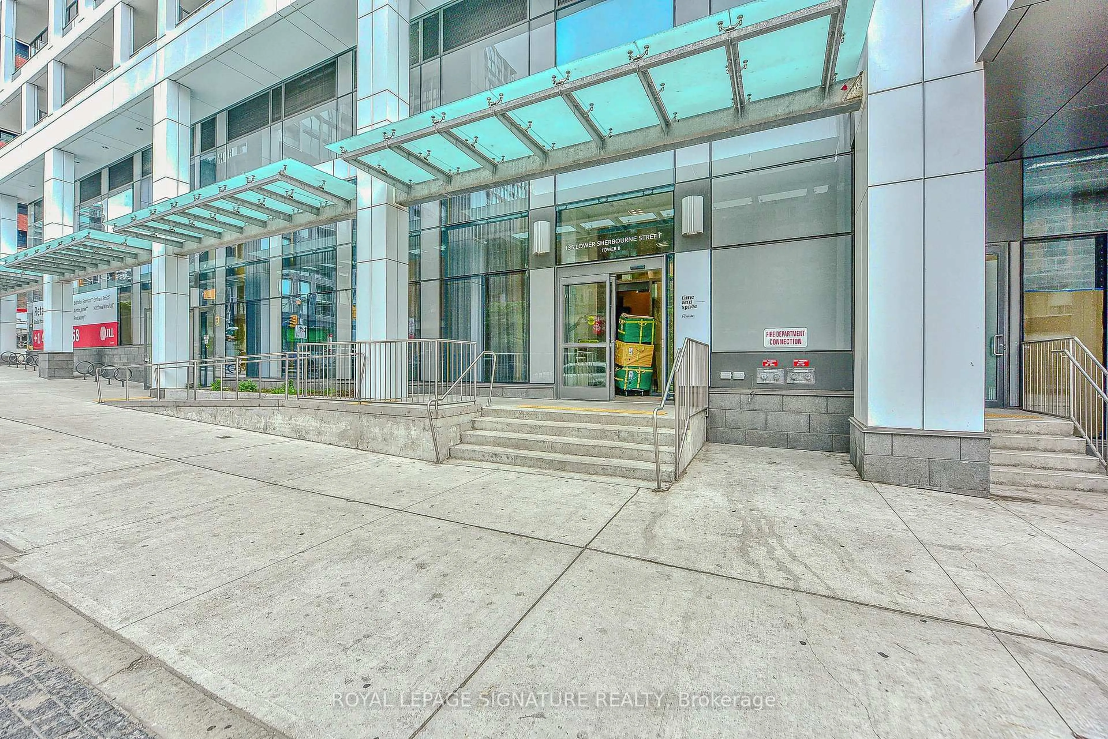 Indoor foyer for 135 Lower Sherbourne St #1236, Toronto Ontario M5A 1Y4