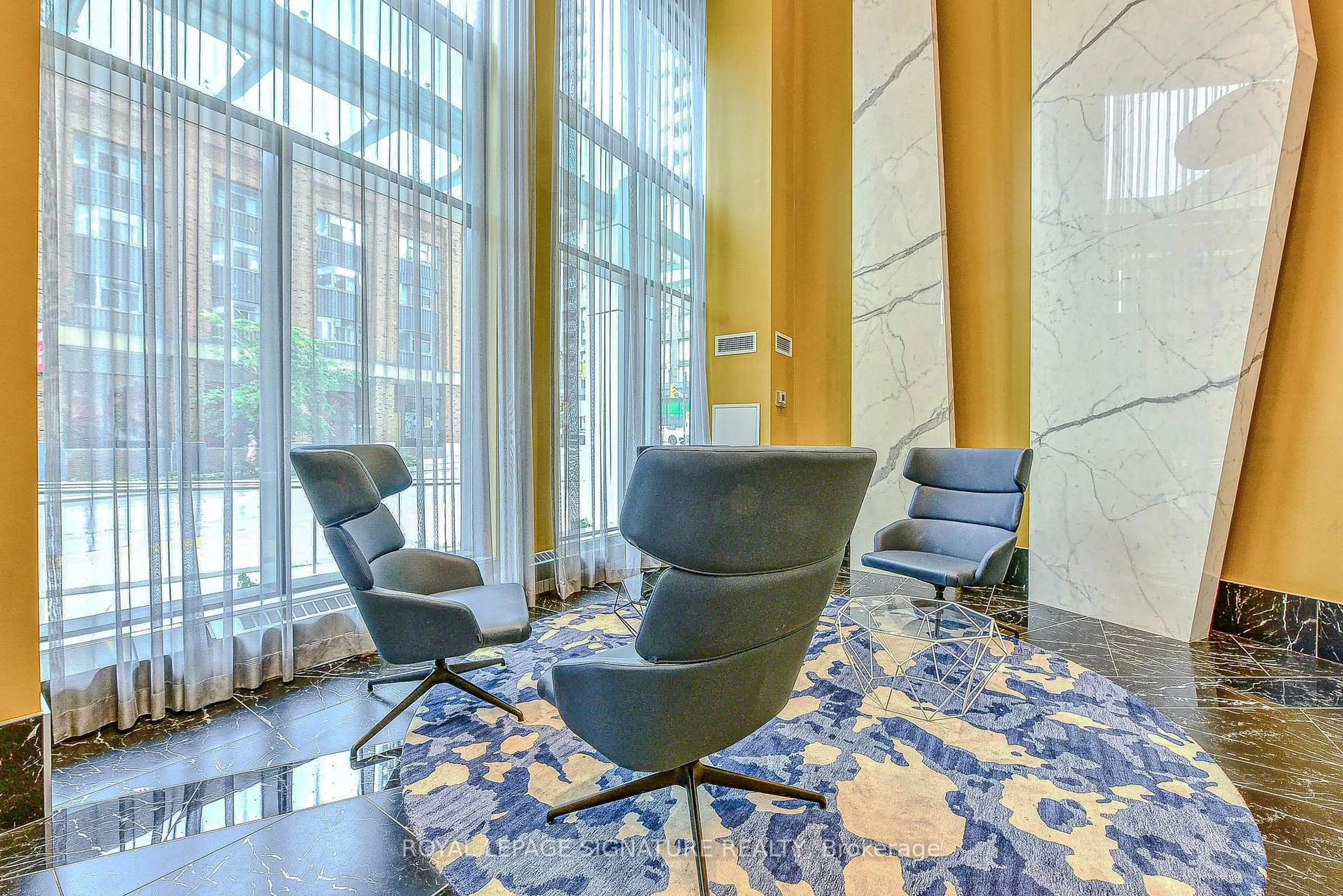 Lobby for 135 Lower Sherbourne St #1236, Toronto Ontario M5A 1Y4