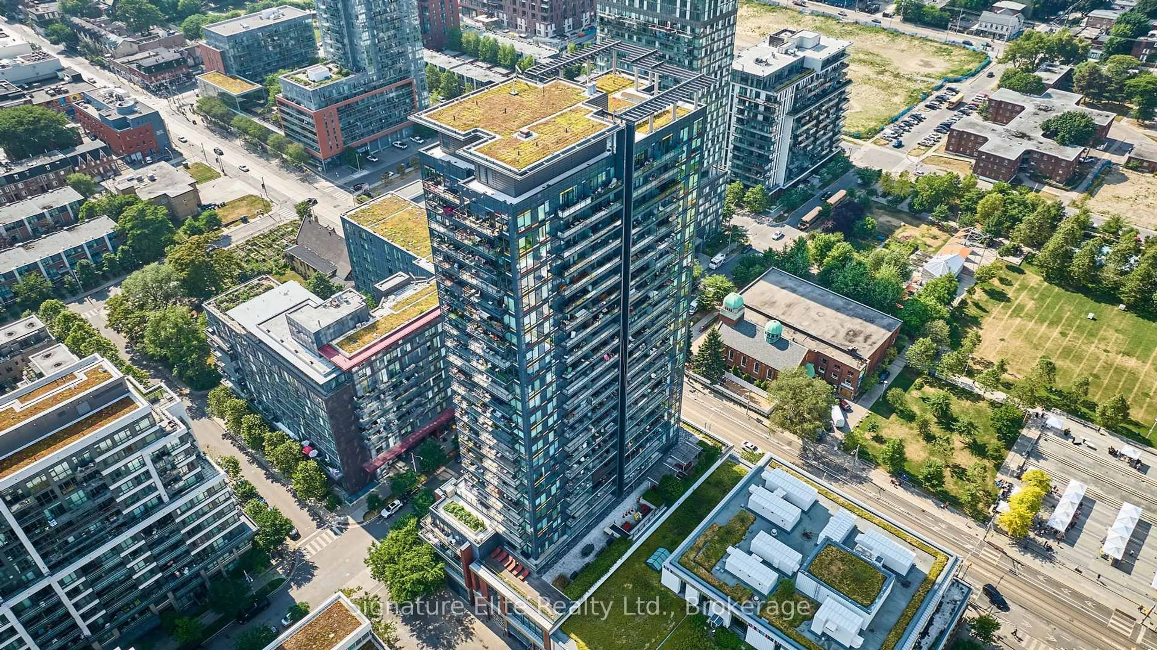 A pic from outside/outdoor area/front of a property/back of a property/a pic from drone, city buildings view from balcony for 225 Sackville St #1907, Toronto Ontario M5A 0B9