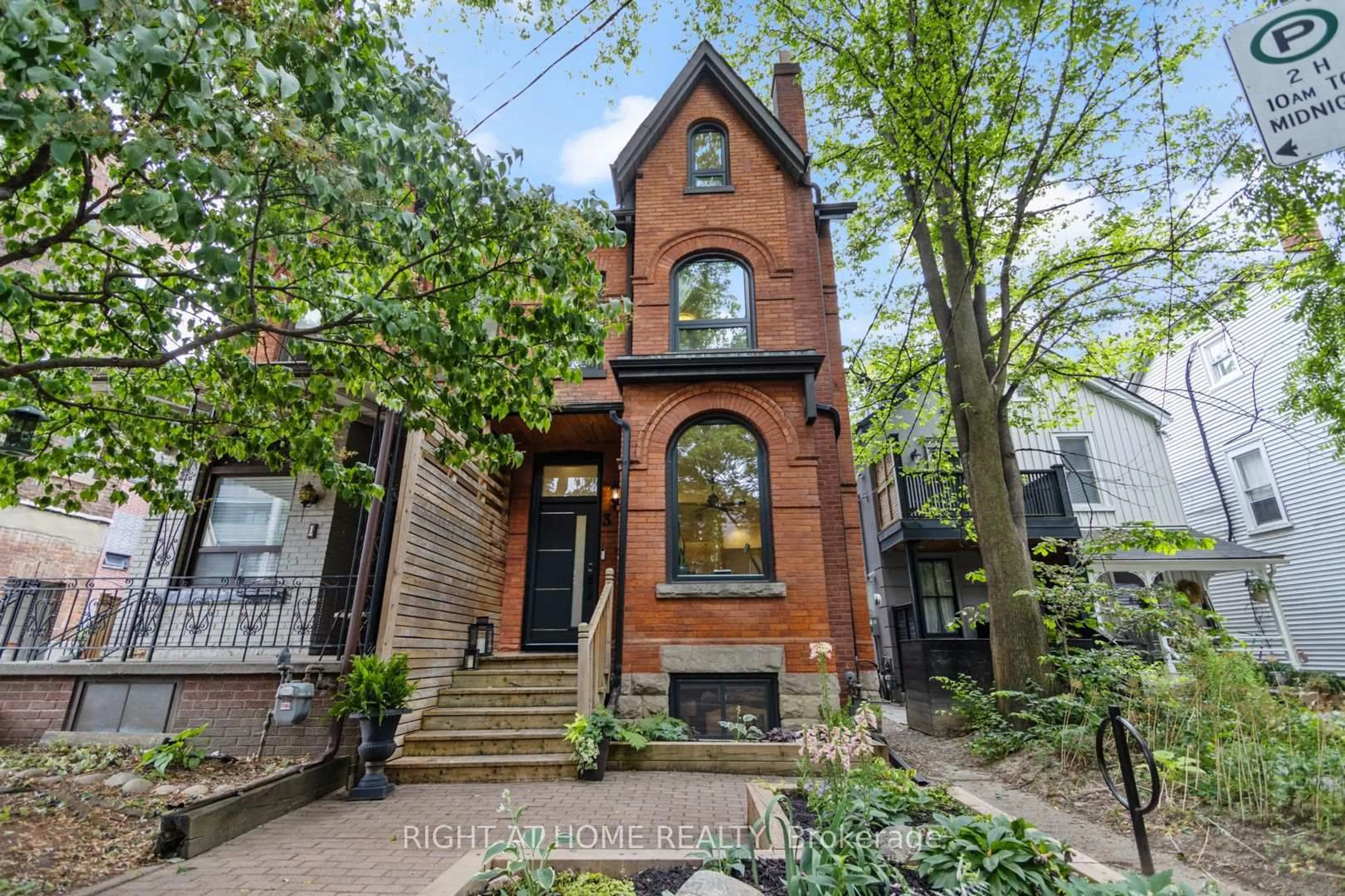 Home with brick exterior material, street for 3 Olive Ave, Toronto Ontario M6G 1T7