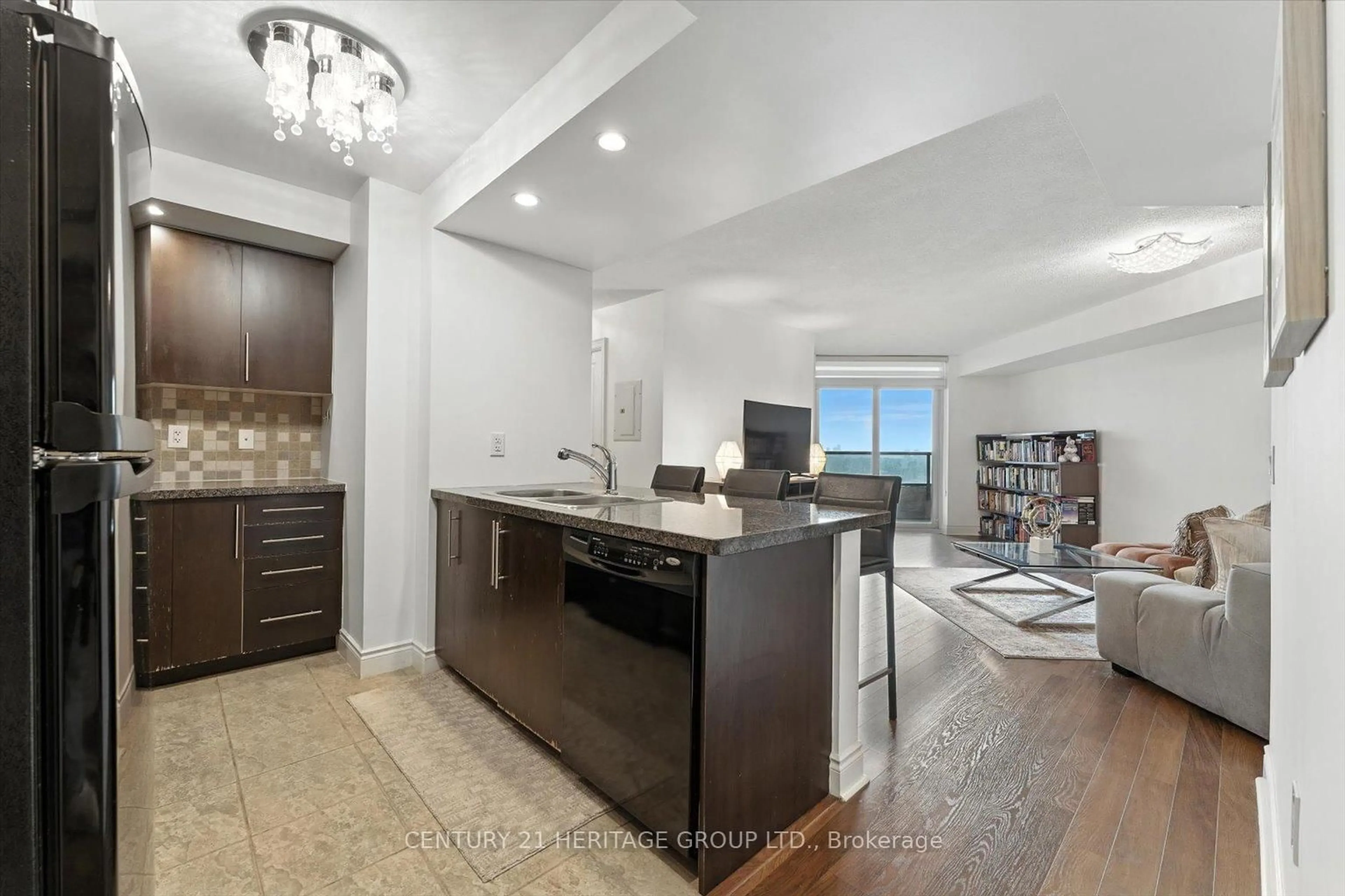 Open concept kitchen, unknown for 500 Doris Ave #1325, Toronto Ontario M2N 0C1