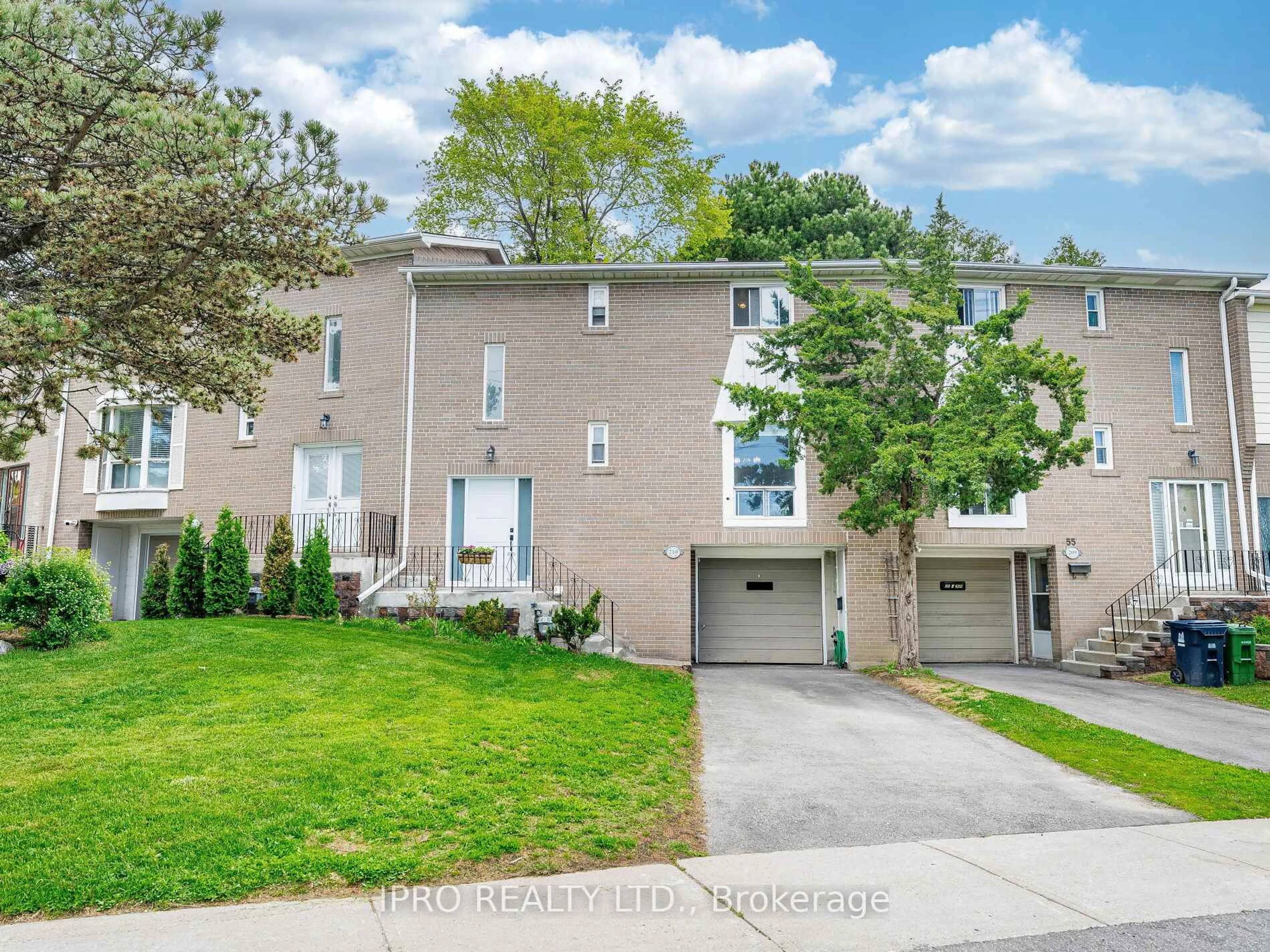Unknown for 55 Rameau Dr #210, Toronto Ontario M2H 1T6