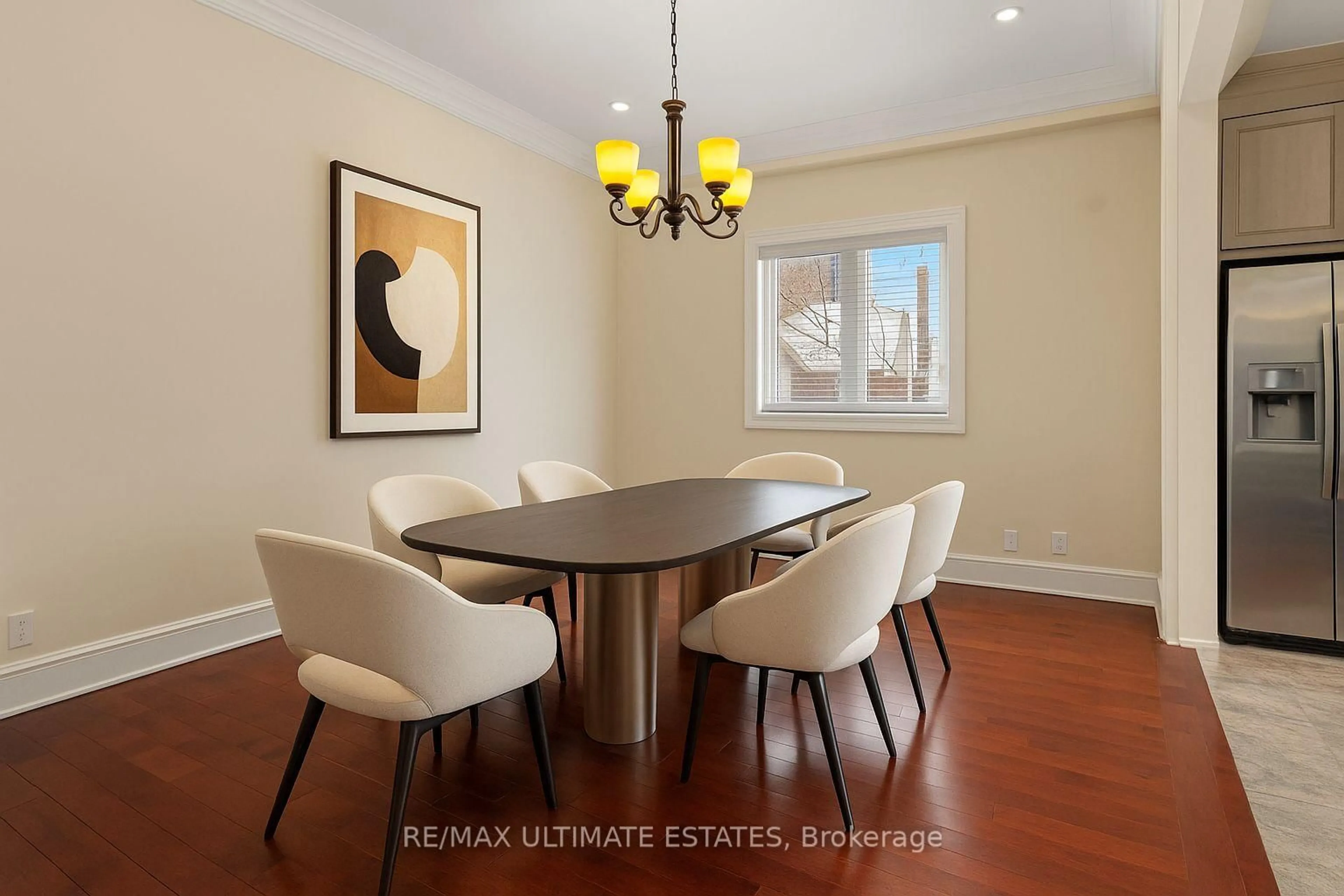 Dining room, wood/laminate floor for 19 Bonnington Pl, Toronto Ontario M2N 4V2