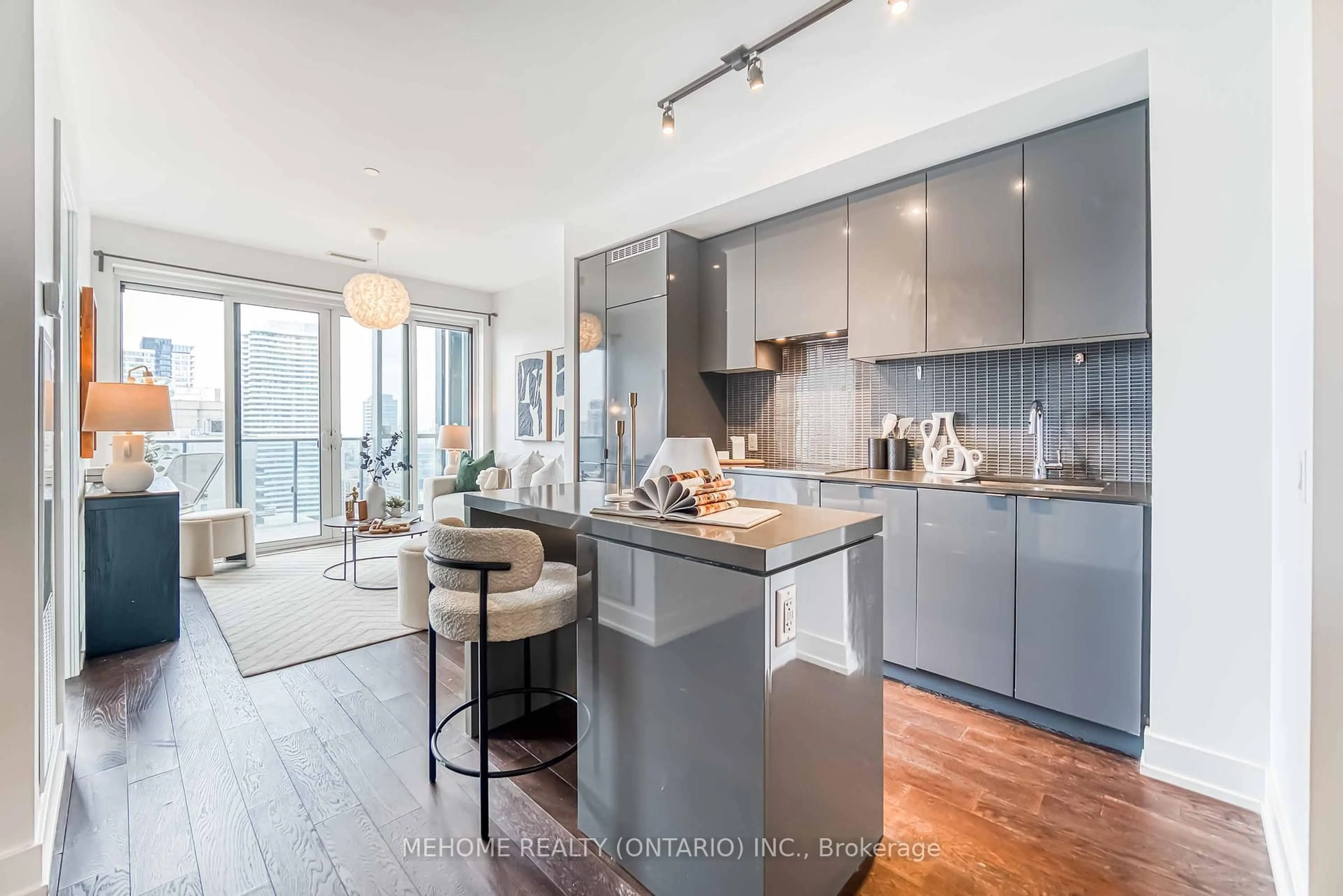 Open concept kitchen, unknown for 7 Grenville St #2806, Toronto Ontario M4Y 0E9