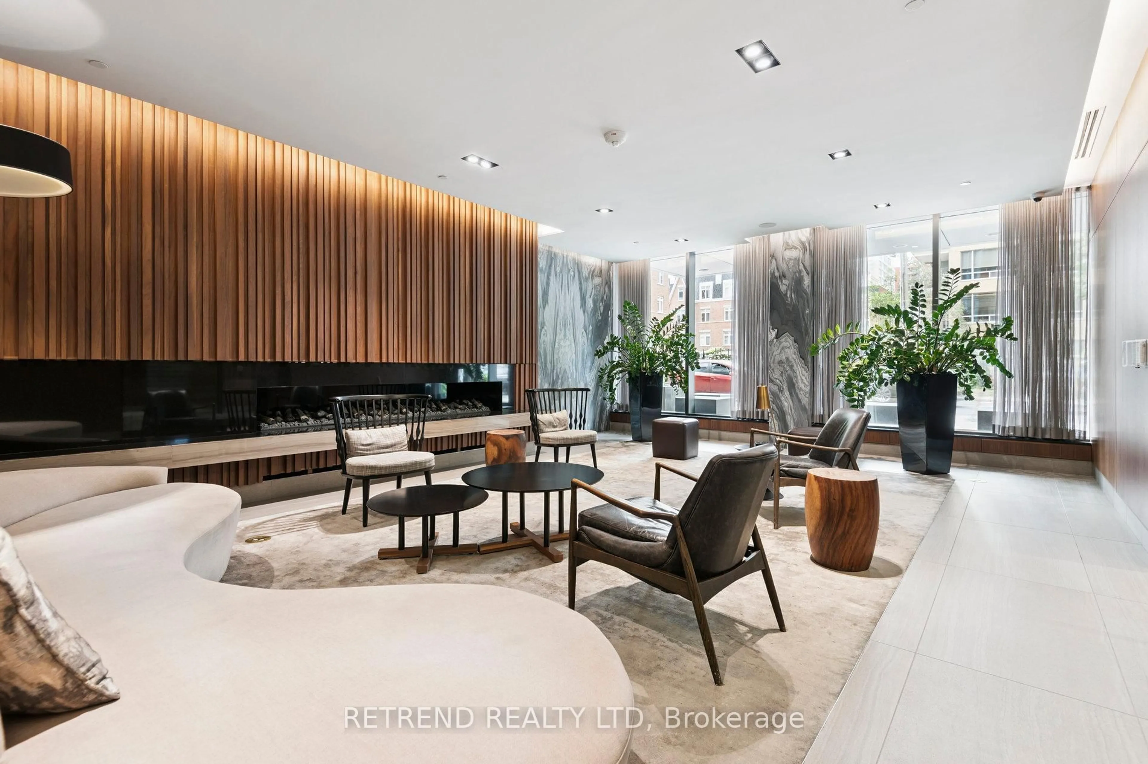 Lobby for 125 Redpath Ave #1004, Toronto Ontario M4S 2J9