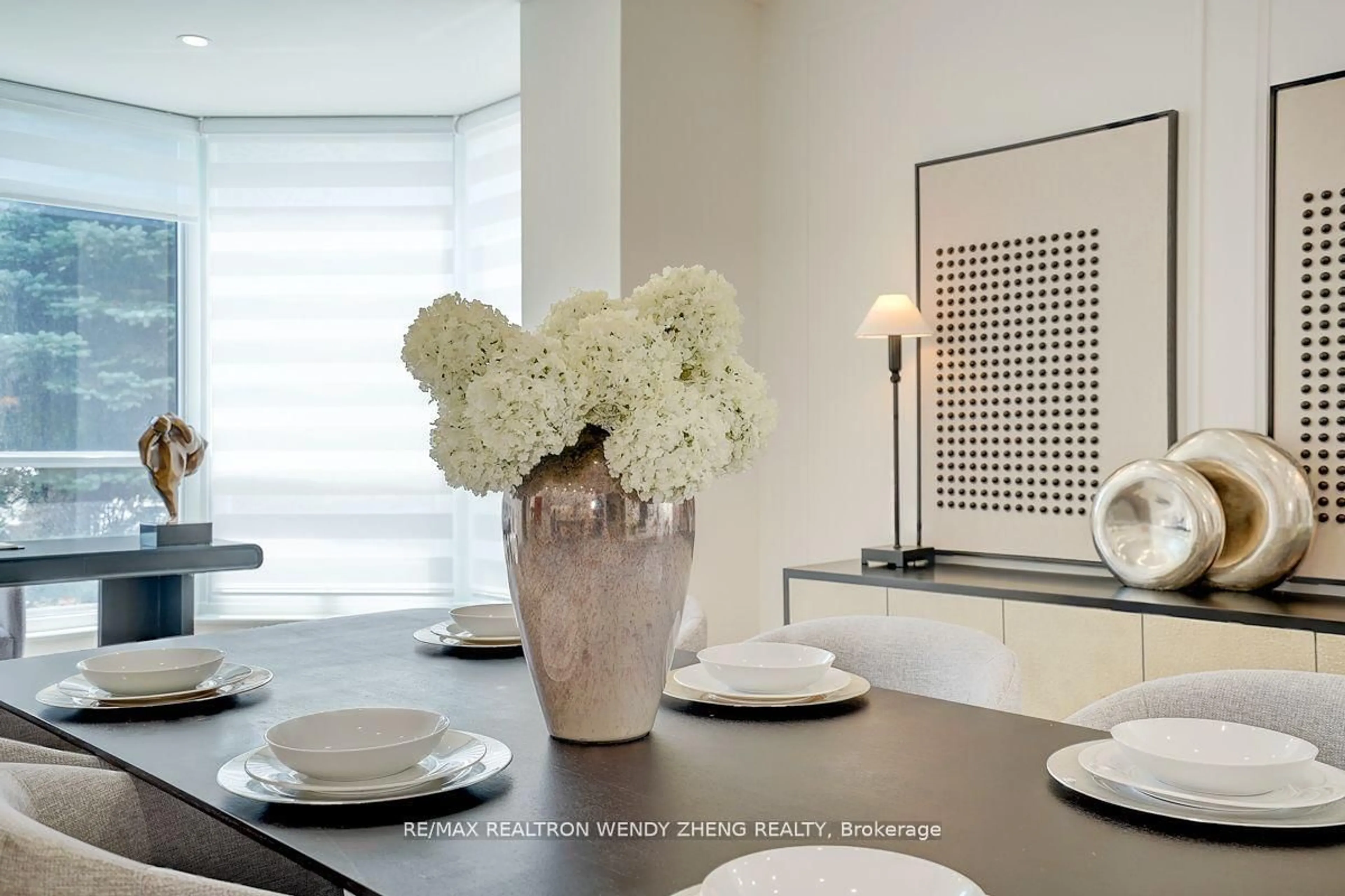 Dining room, ceramic/tile floor for 65 SPRING GARDEN Ave #102, Toronto Ontario M2N 6H9