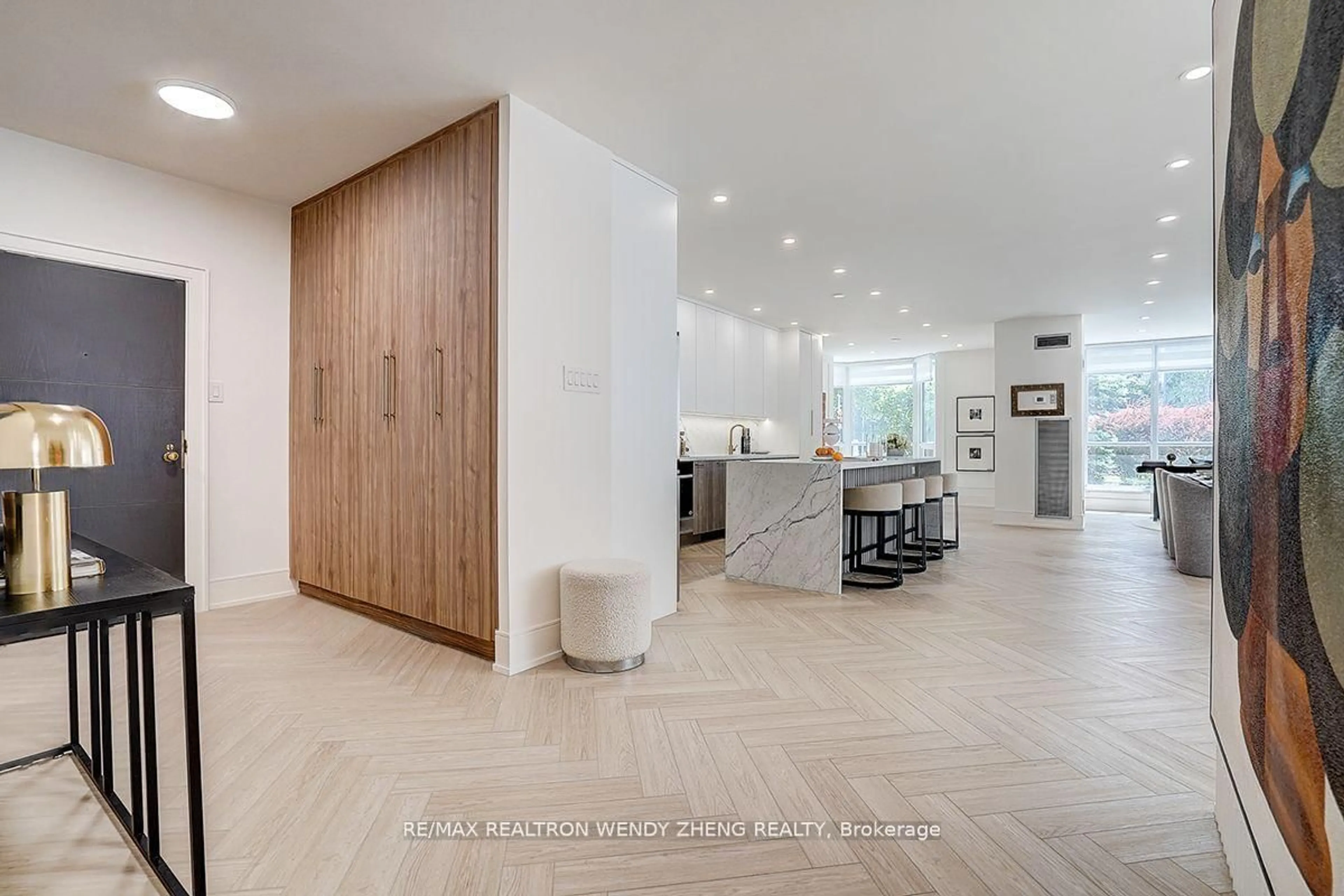 Unknown for 65 SPRING GARDEN Ave #102, Toronto Ontario M2N 6H9