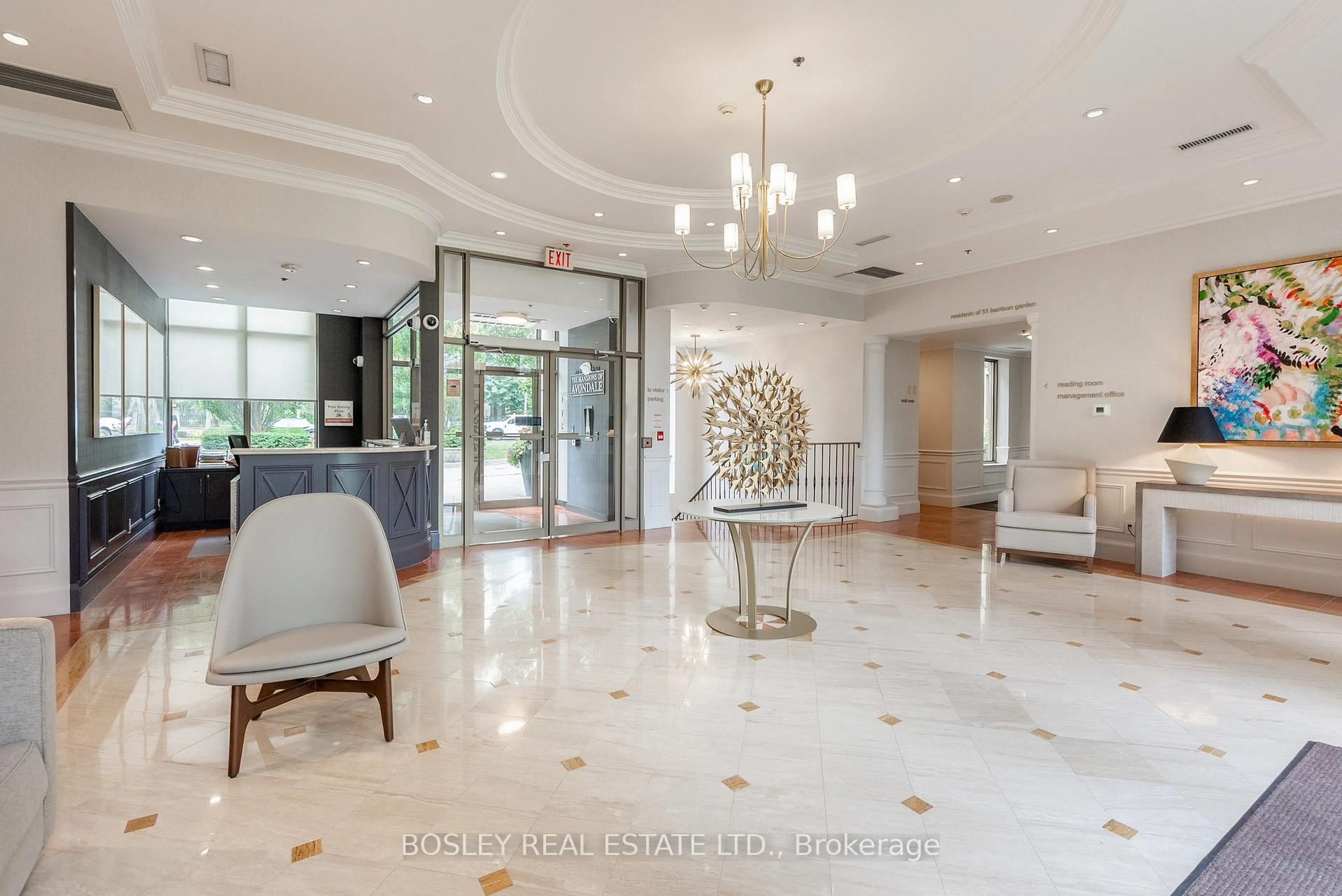 Indoor foyer for 51 Harrison Garden Blvd #306, Toronto Ontario M2N 7G4