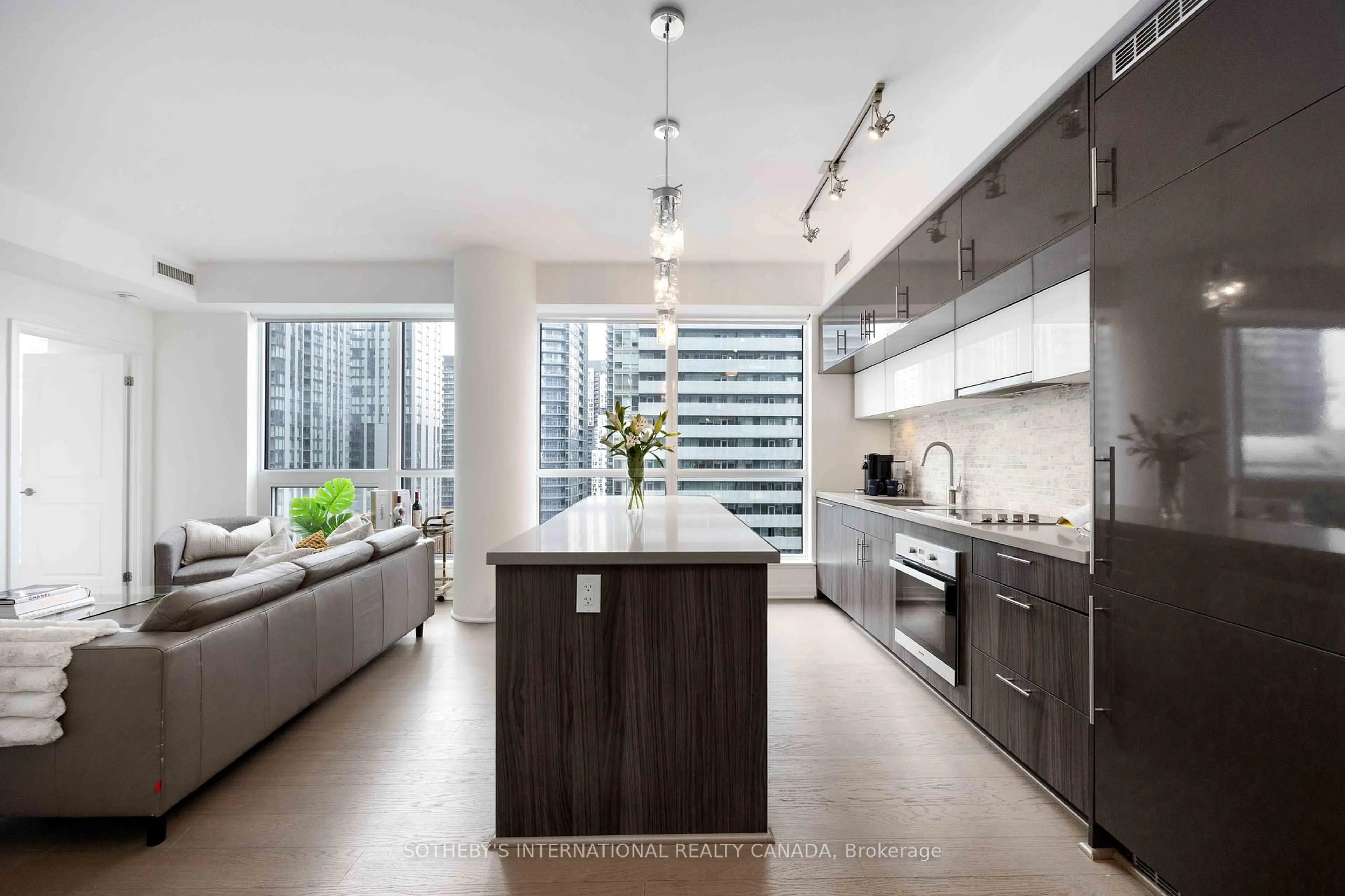 Contemporary kitchen, unknown for 8 Mercer St #2211, Toronto Ontario M5V 0C4