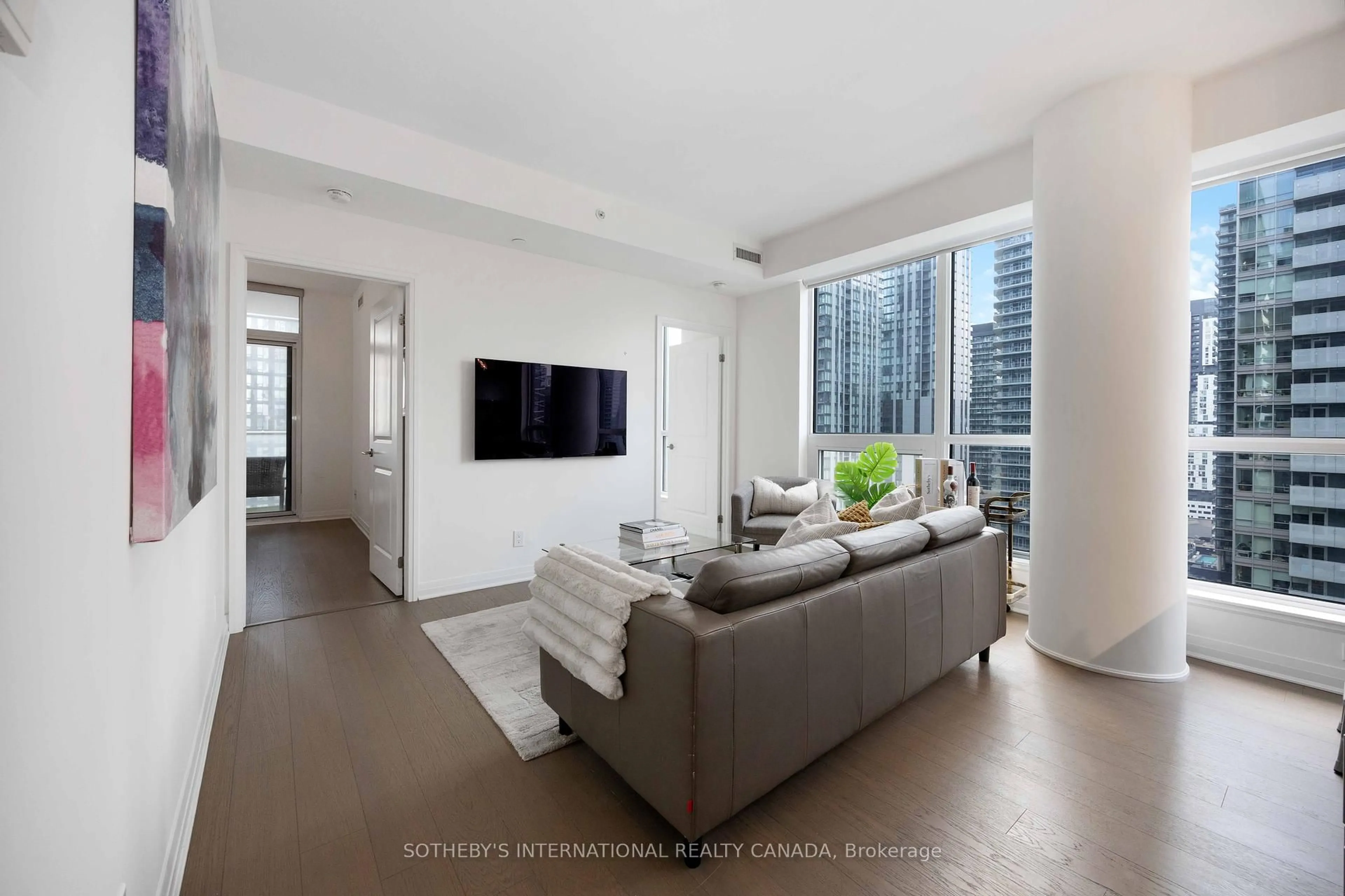Living room with furniture, unknown for 8 Mercer St #2211, Toronto Ontario M5V 0C4