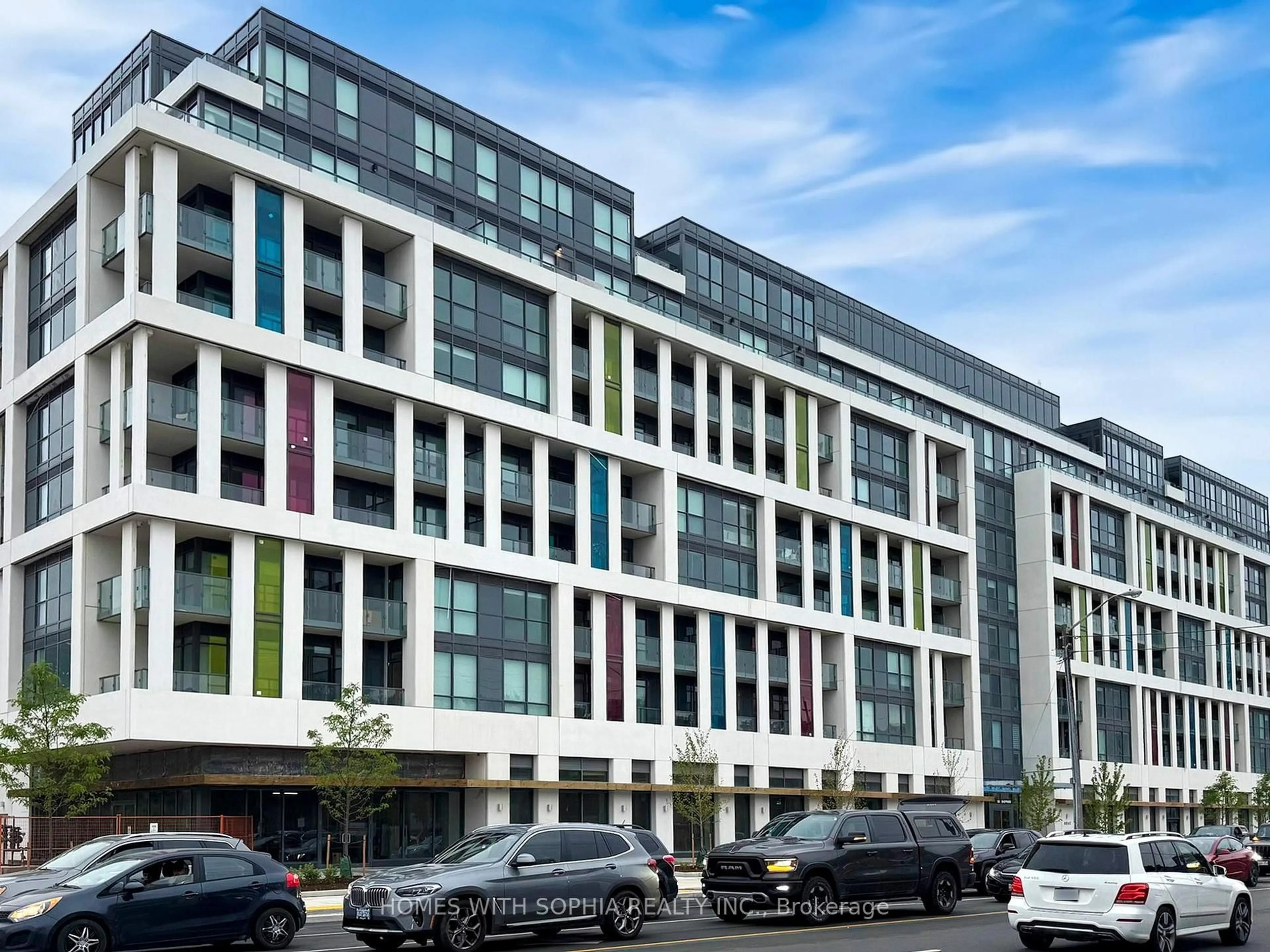 Indoor foyer for 181 Sheppard Ave #713, Toronto Ontario M2N 0L9
