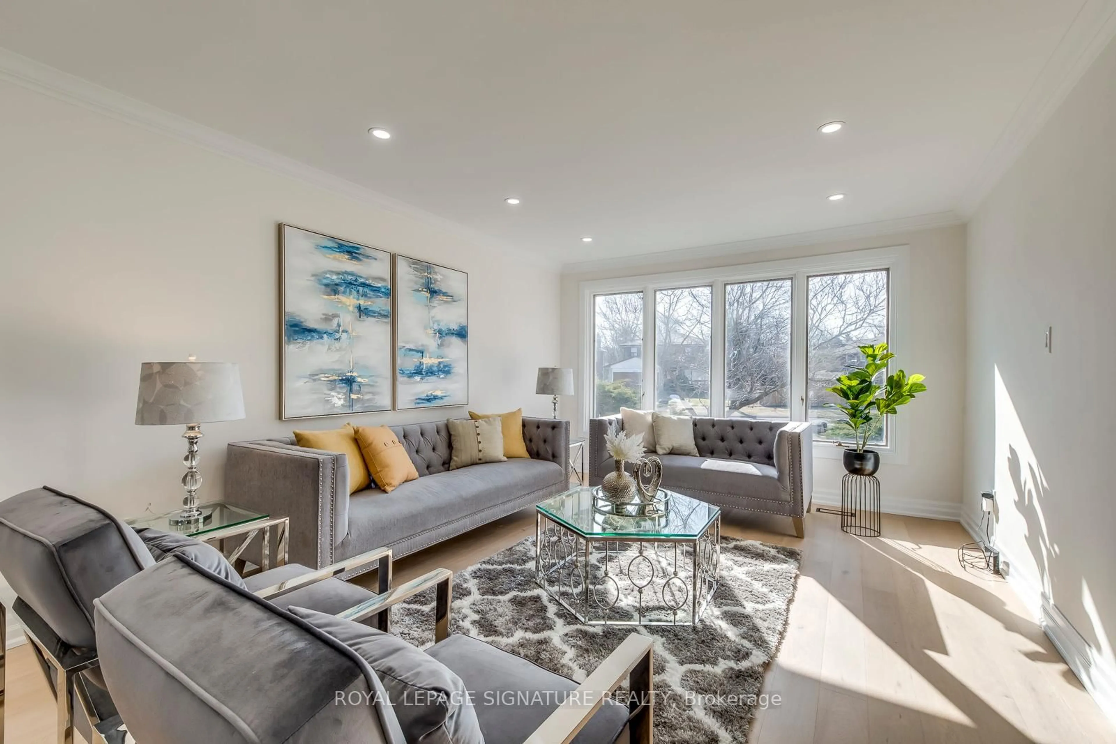 Living room with furniture, unknown for 22 Mcnicoll Ave, Toronto Ontario M2H 2A8