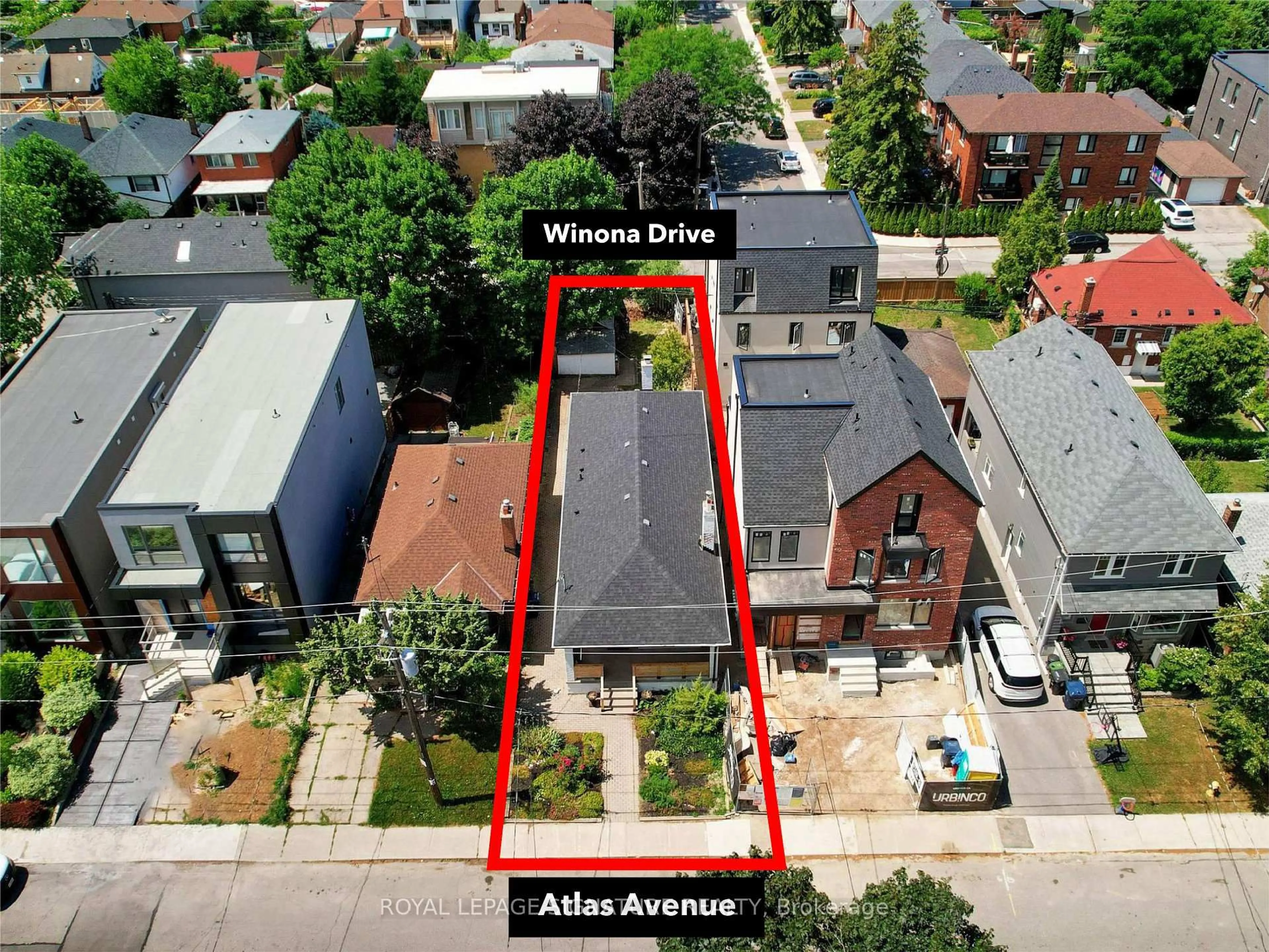 A pic from outside/outdoor area/front of a property/back of a property/a pic from drone, street for 500 Atlas Ave, Toronto Ontario M6C 3R3