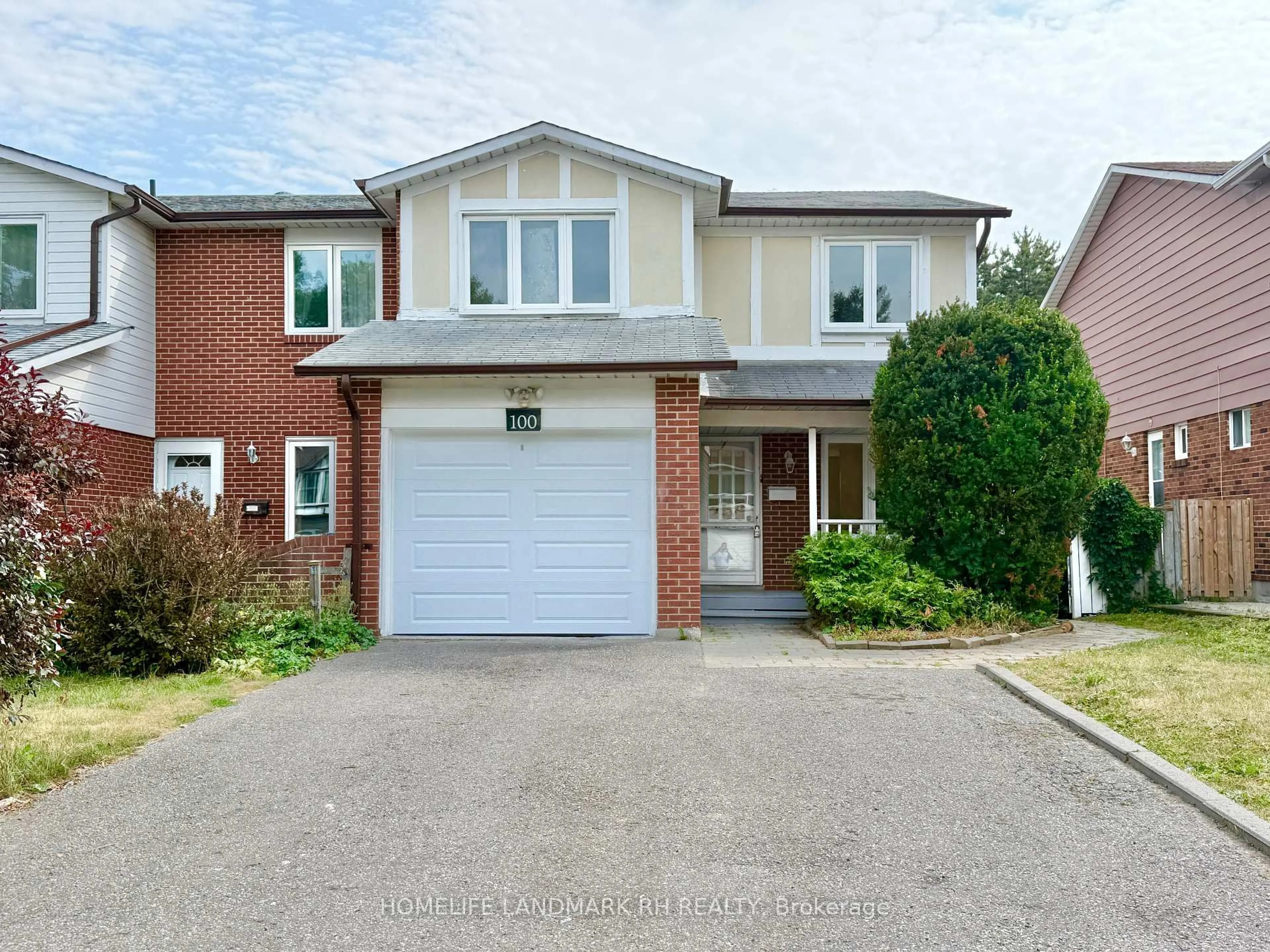 Home with brick exterior material, street for 100 Micmac Cres, Toronto Ontario M2H 2K2