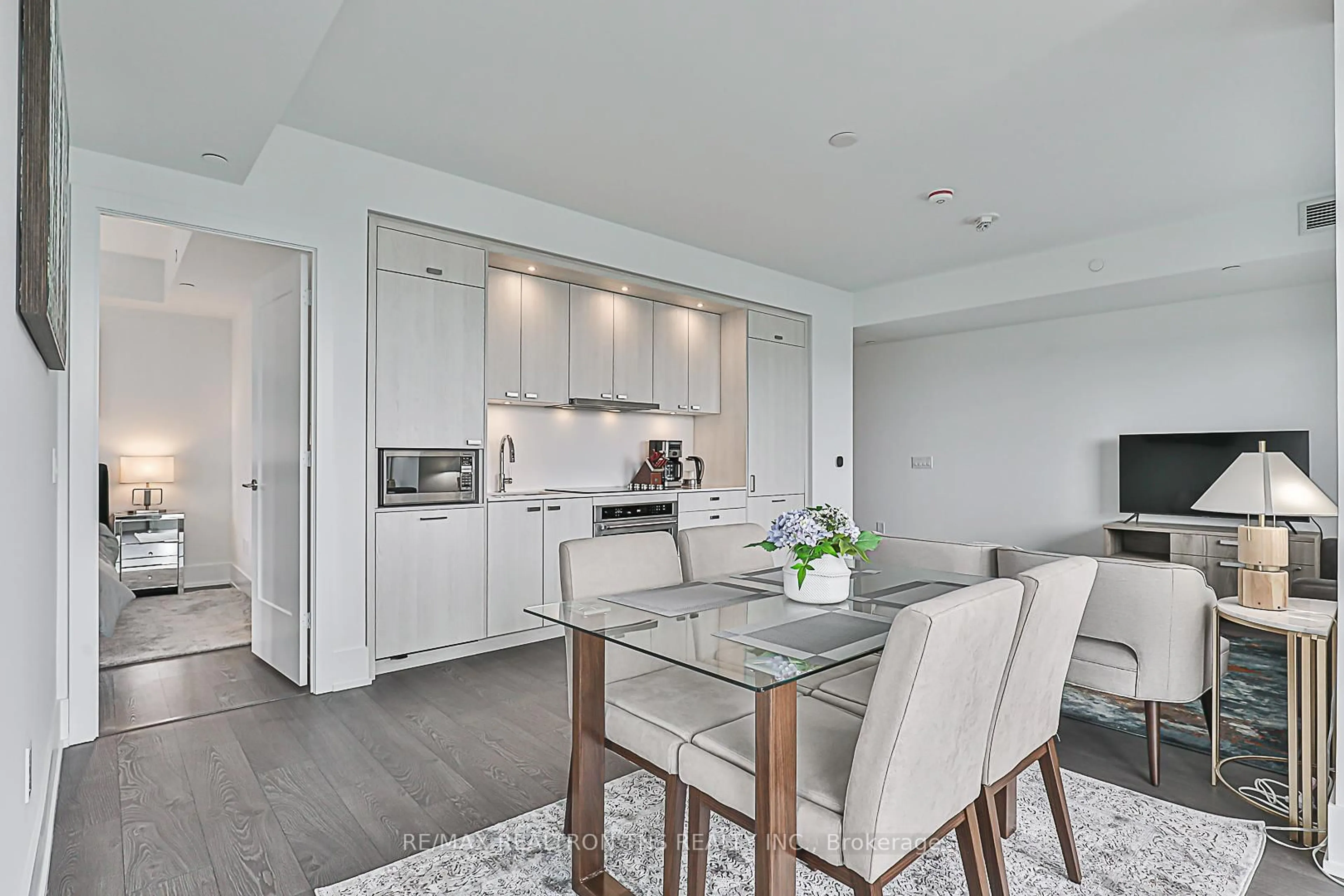Open concept kitchen, unknown for 480 Front st west St #1504, Toronto Ontario M5V 0V6