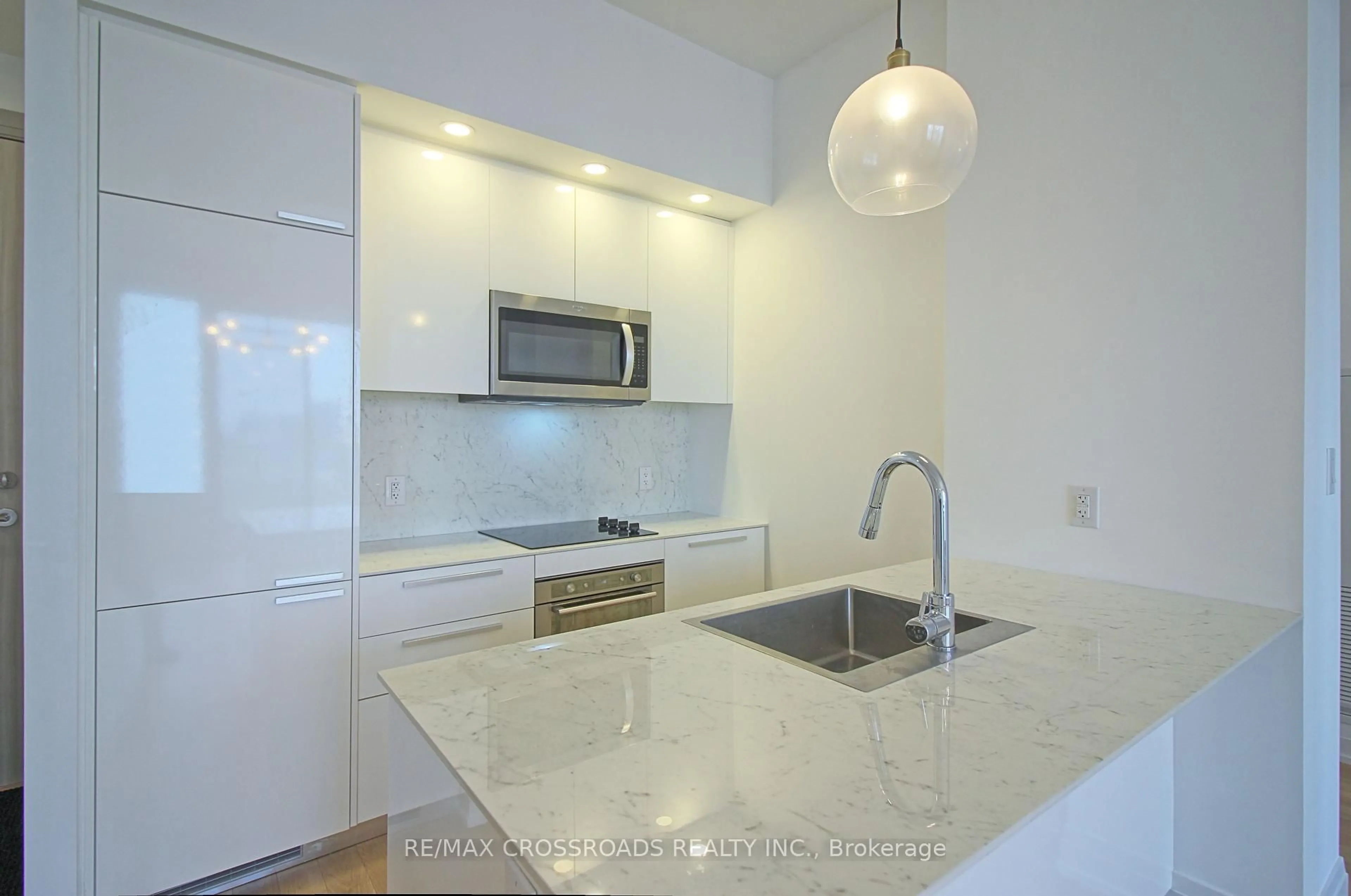 Standard kitchen, unknown for 75 Canterbury Pl #Ph207, Toronto Ontario M2N 0L2