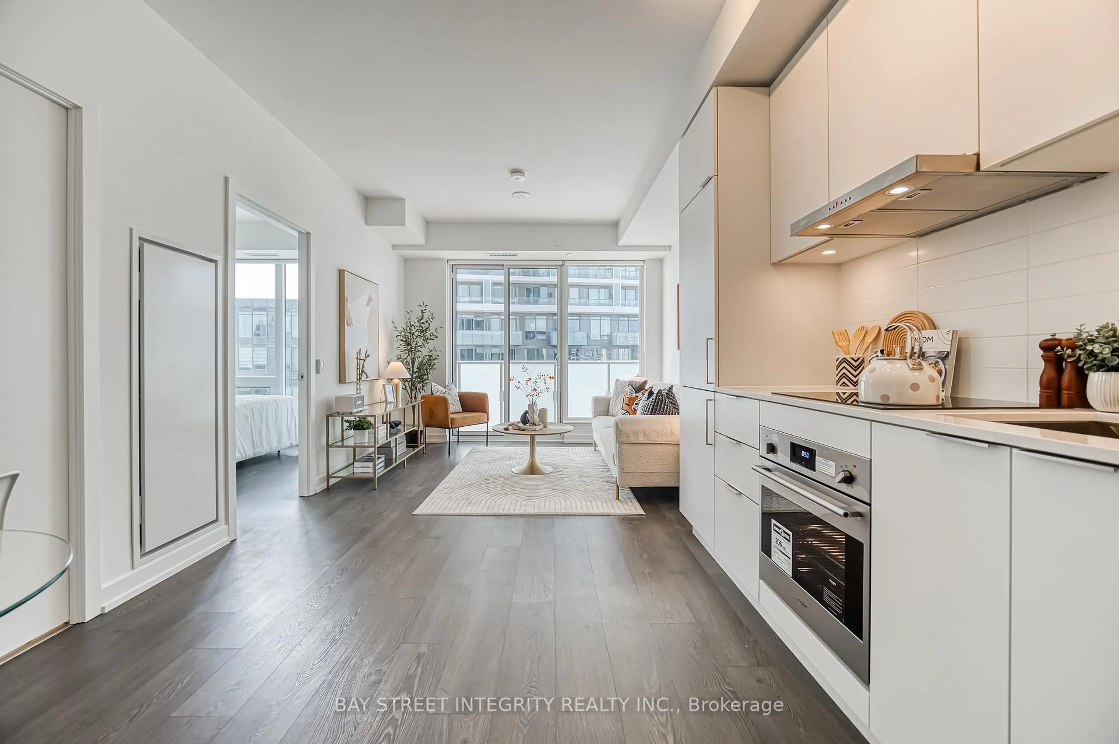 Open concept kitchen, unknown for 7 Golden Lion Hts #N1008, Toronto Ontario M2M 0C1