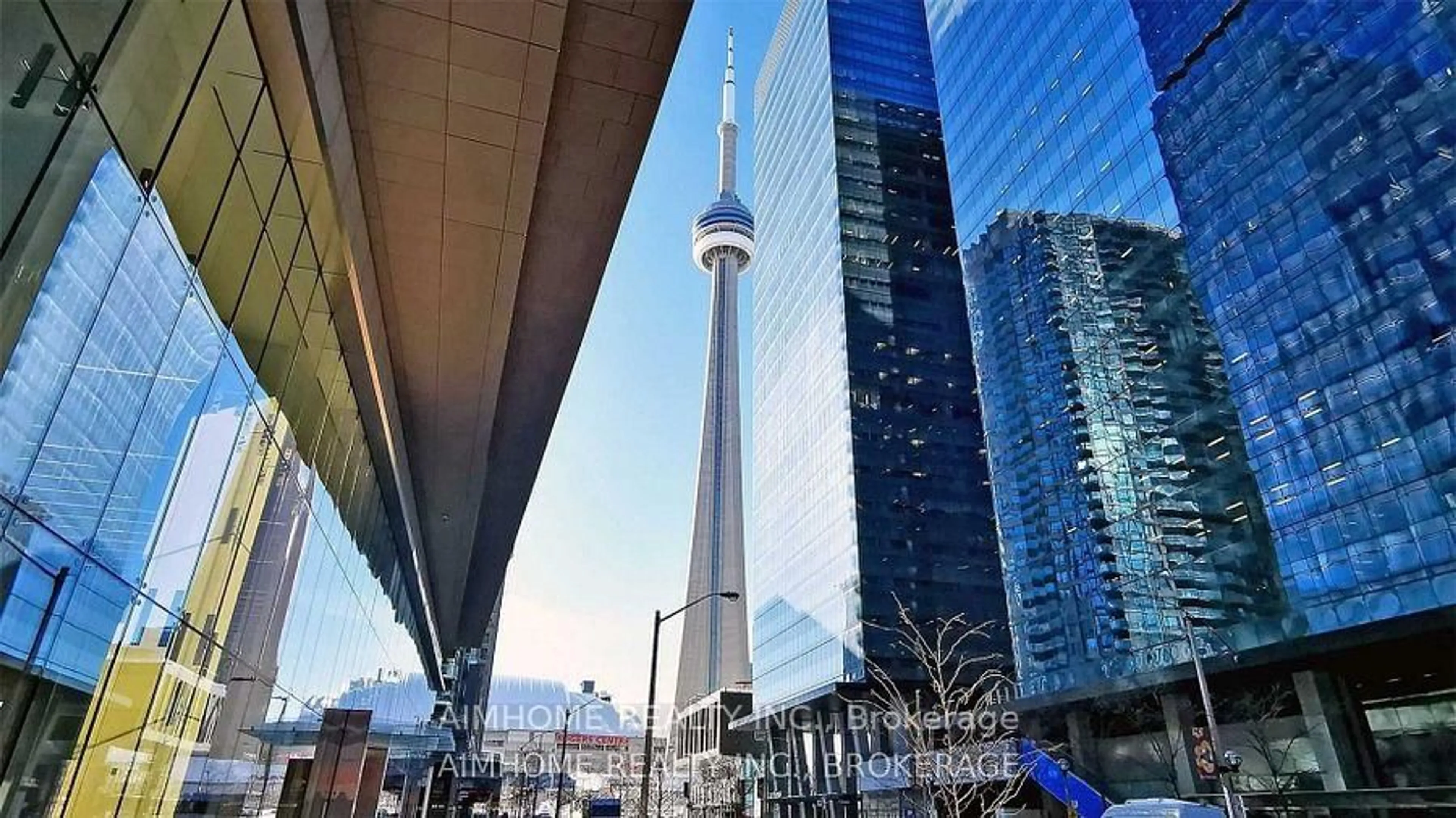 Unknown for 14 York St #5205, Toronto Ontario M5J 0B1