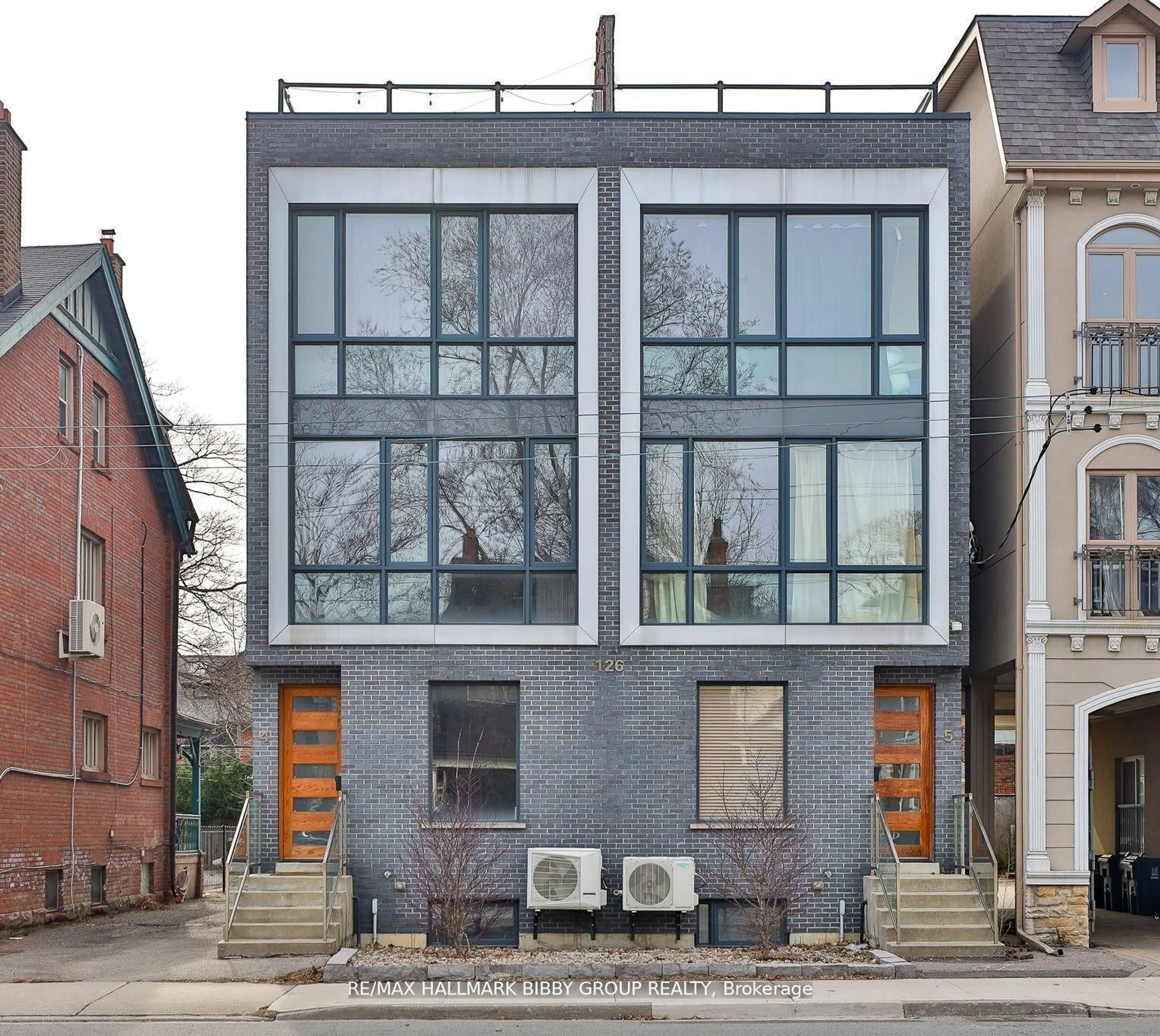Home with brick exterior material, street for 126 Spadina Rd #4, Toronto Ontario M5R 2T8