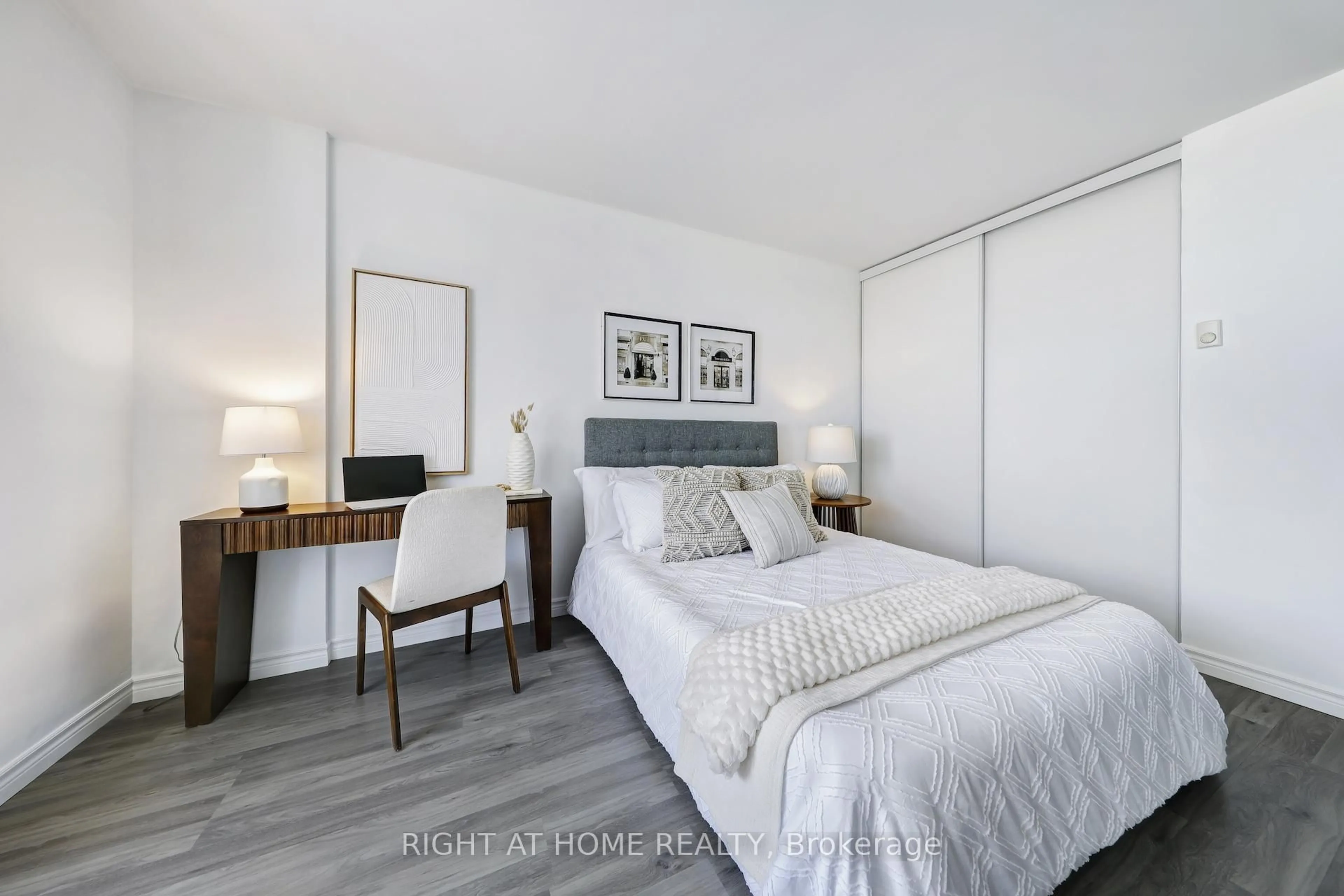 Bedroom with bed, unknown for 40 Homewood Ave #908, Toronto Ontario M4Y 2K2