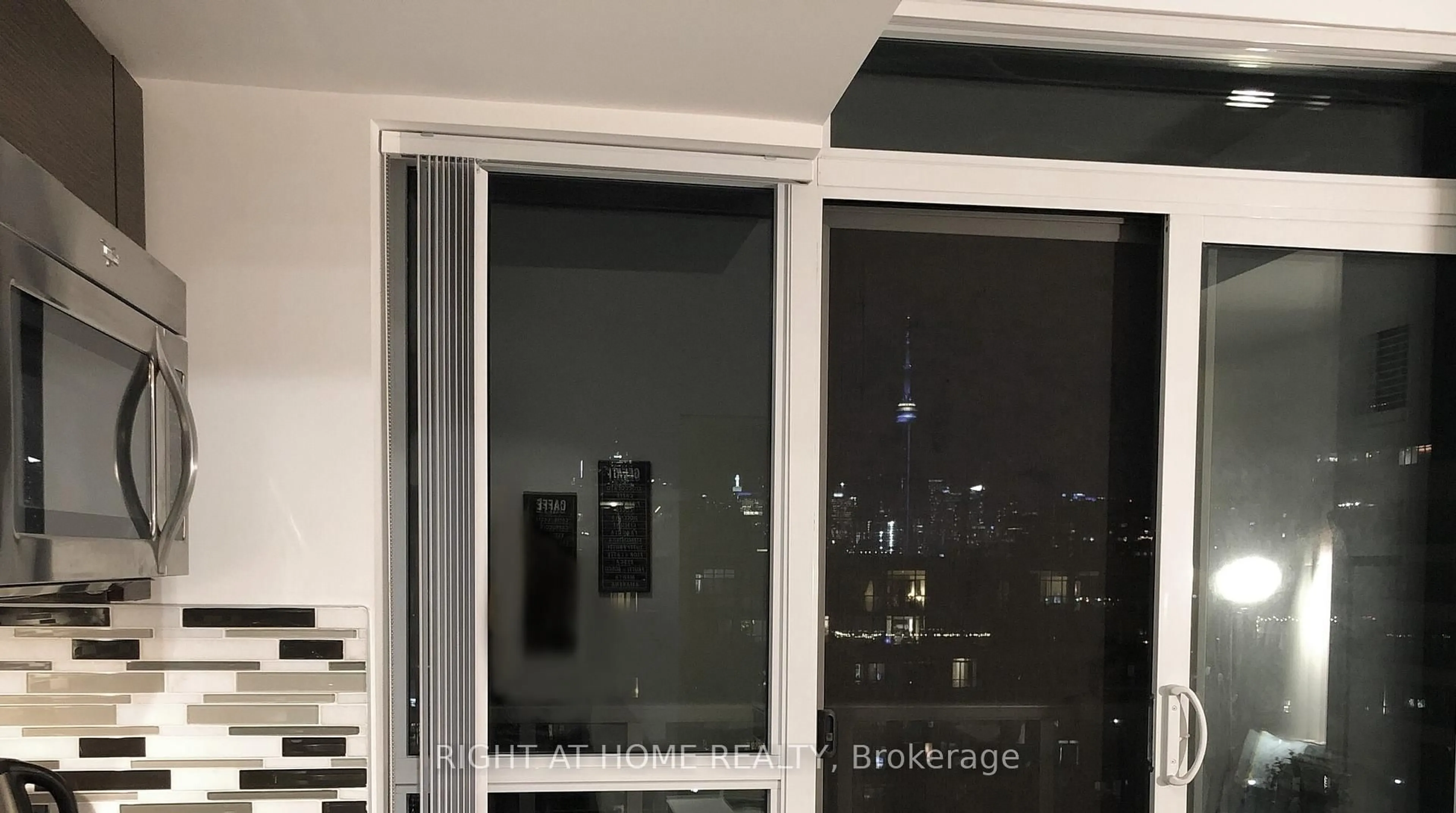 Unknown for 68 Abell St #846, Toronto Ontario M6J 0B1