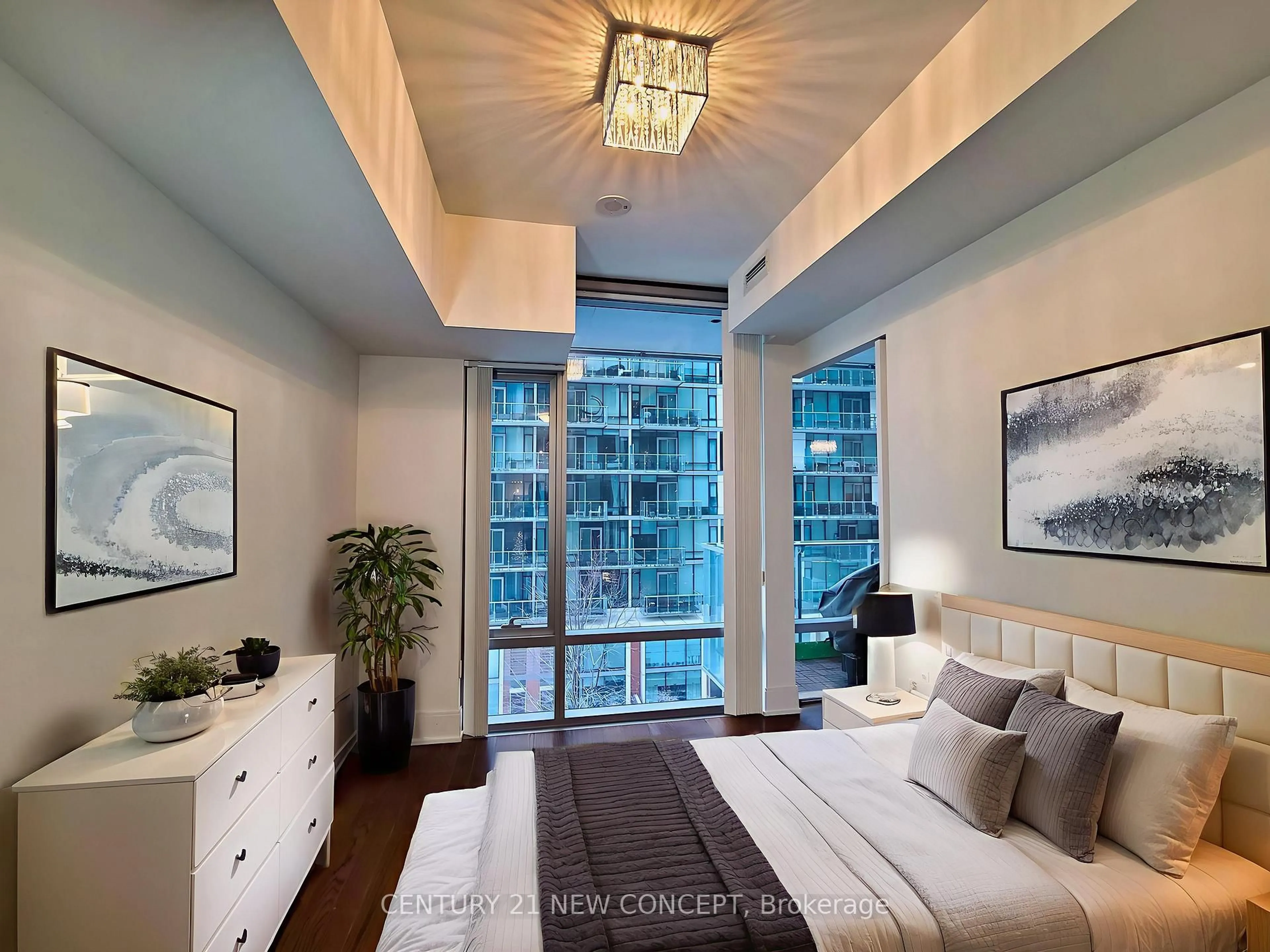 Bedroom with bed, unknown for 39 Queens Quay #526, Toronto Ontario M5E 0A4