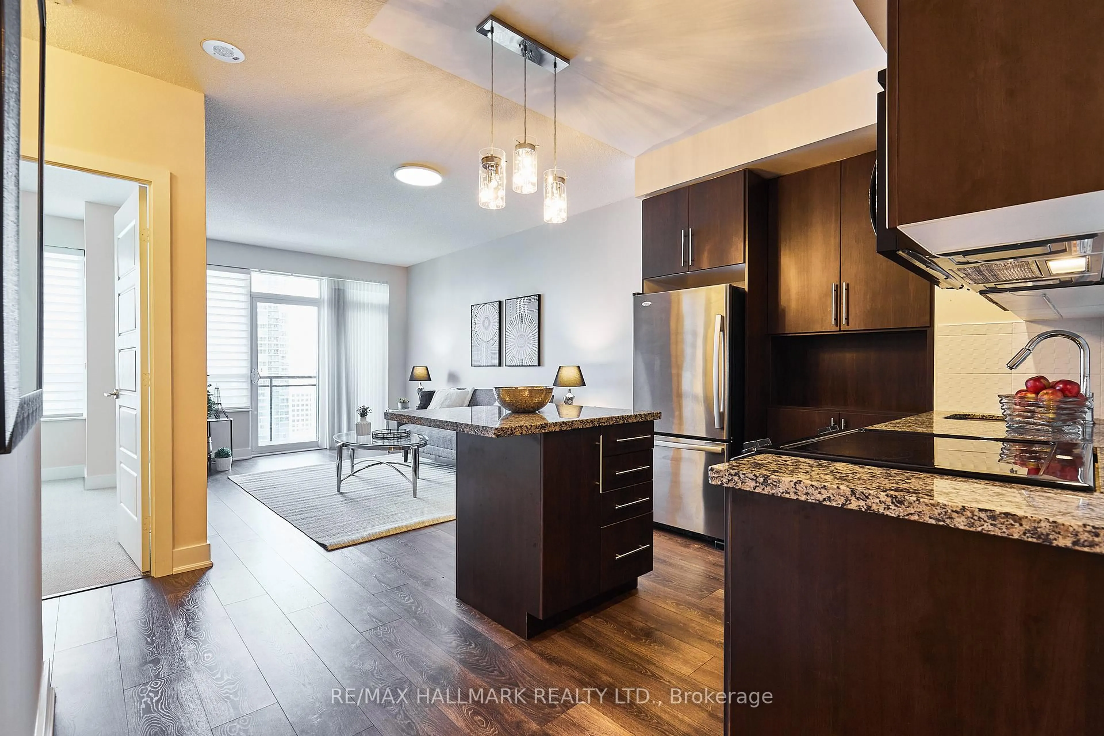 Open concept kitchen, unknown for 28 Linden St #2507, Toronto Ontario M4Y 0A4