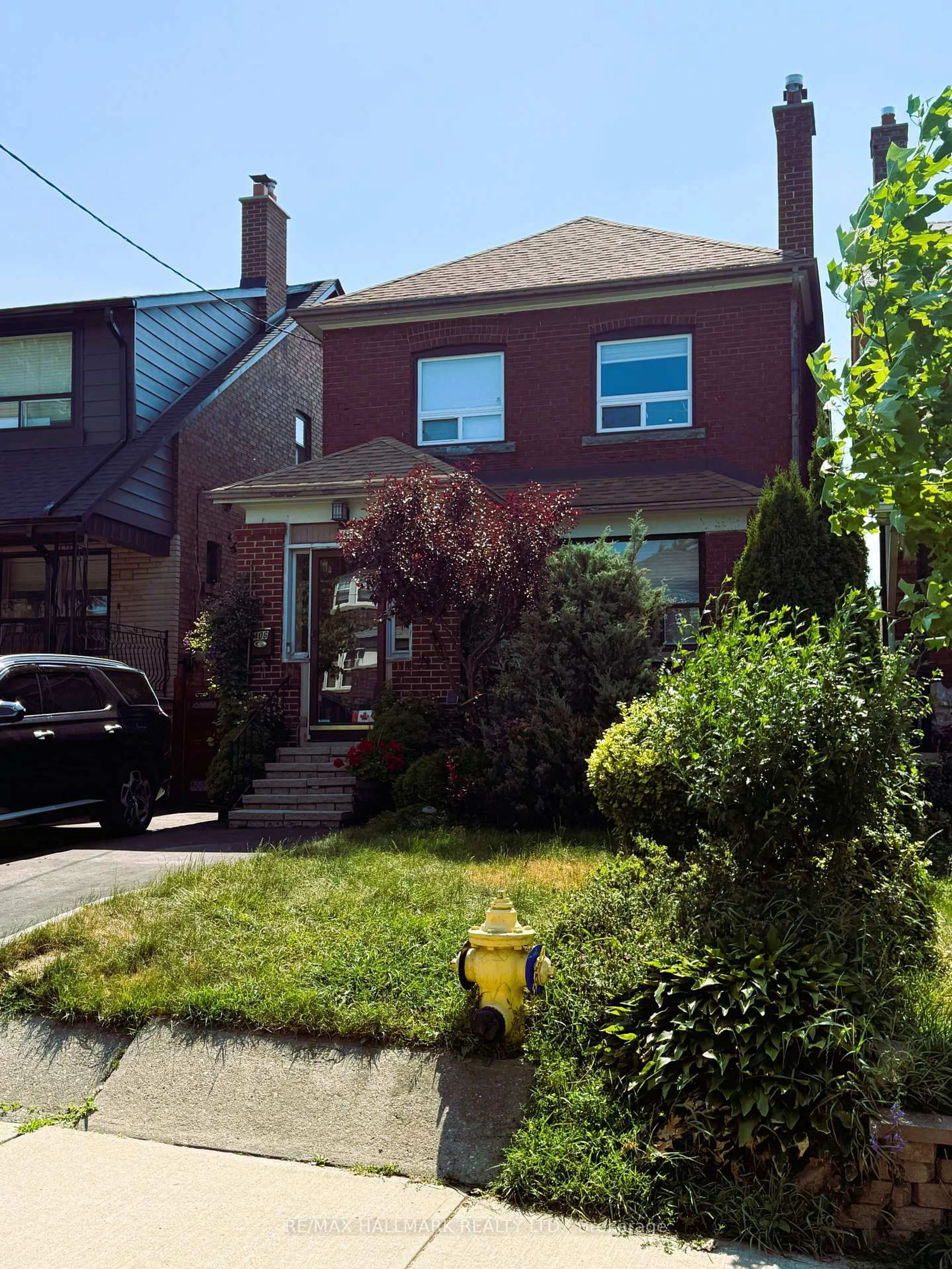 Home with brick exterior material, street for 406 Lauder Ave Ave, Toronto Ontario M6E 3J2