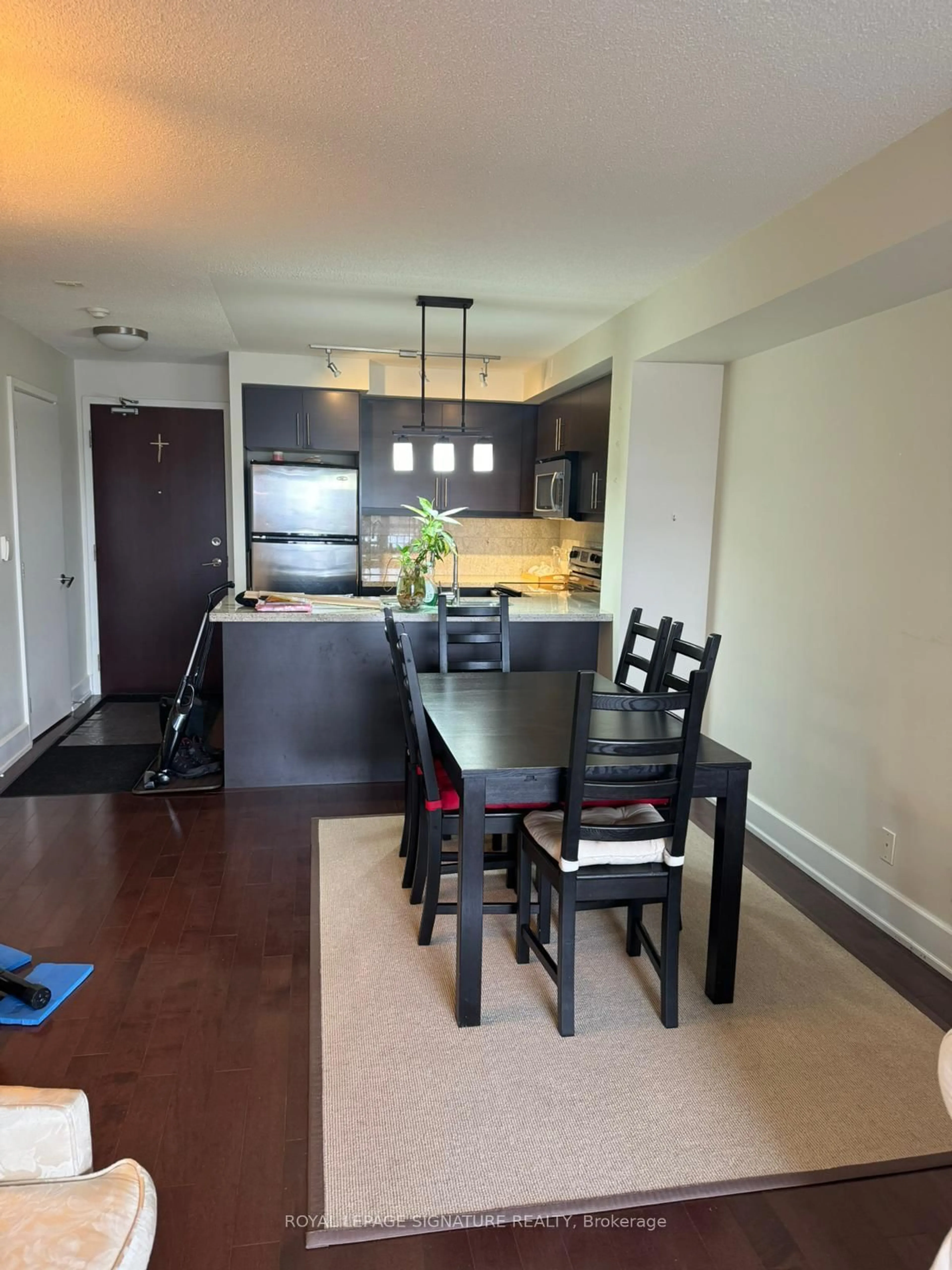 Open concept kitchen, wood/laminate floor for 676 Sheppard Ave #416, Toronto Ontario M2K 3E7