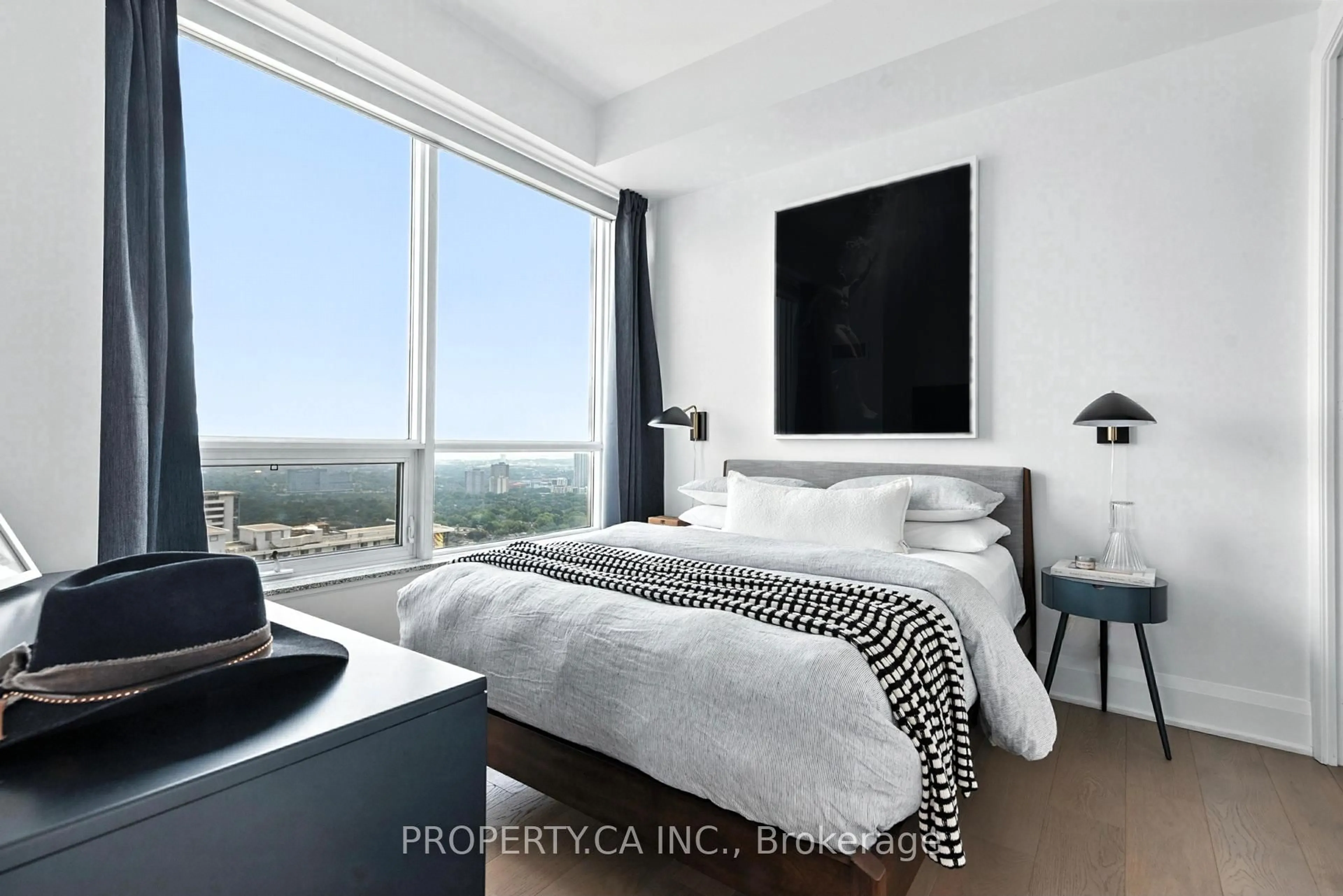 Bedroom with bed, unknown for 500 Sherbourne St #3202, Toronto Ontario M4X 1L1