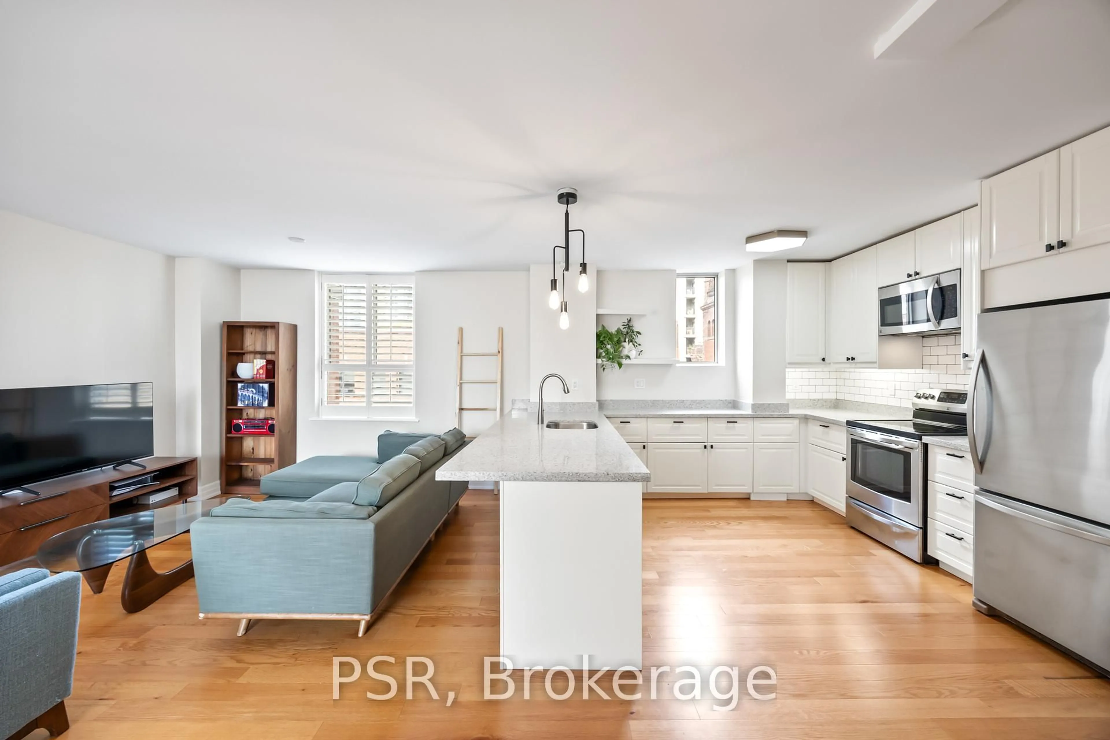 Open concept kitchen, ceramic/tile floor for 95 Lombard St #505, Toronto Ontario M5C 2V3