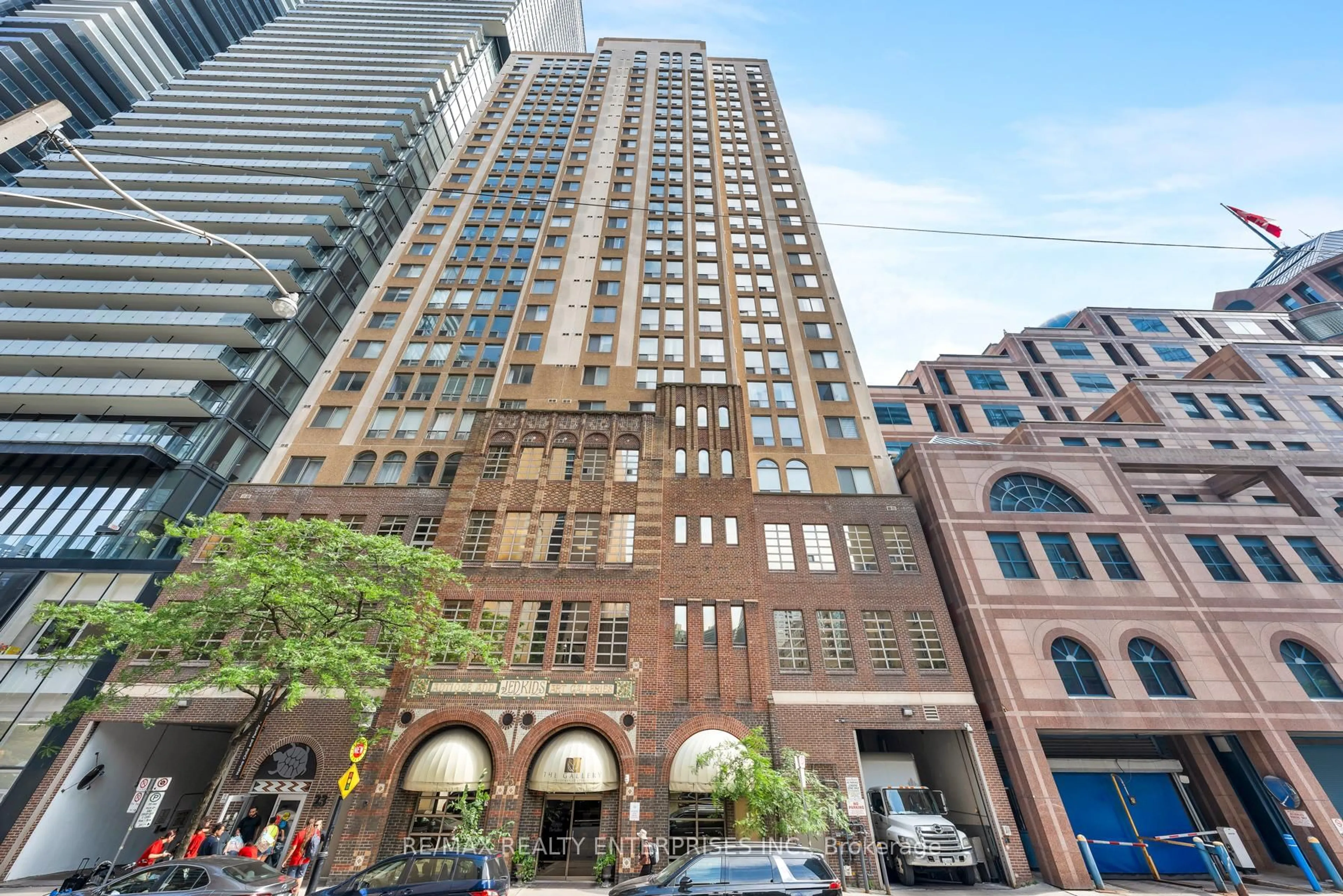 Unknown for 25 Grenville St #610, Toronto Ontario M4Y 2X5
