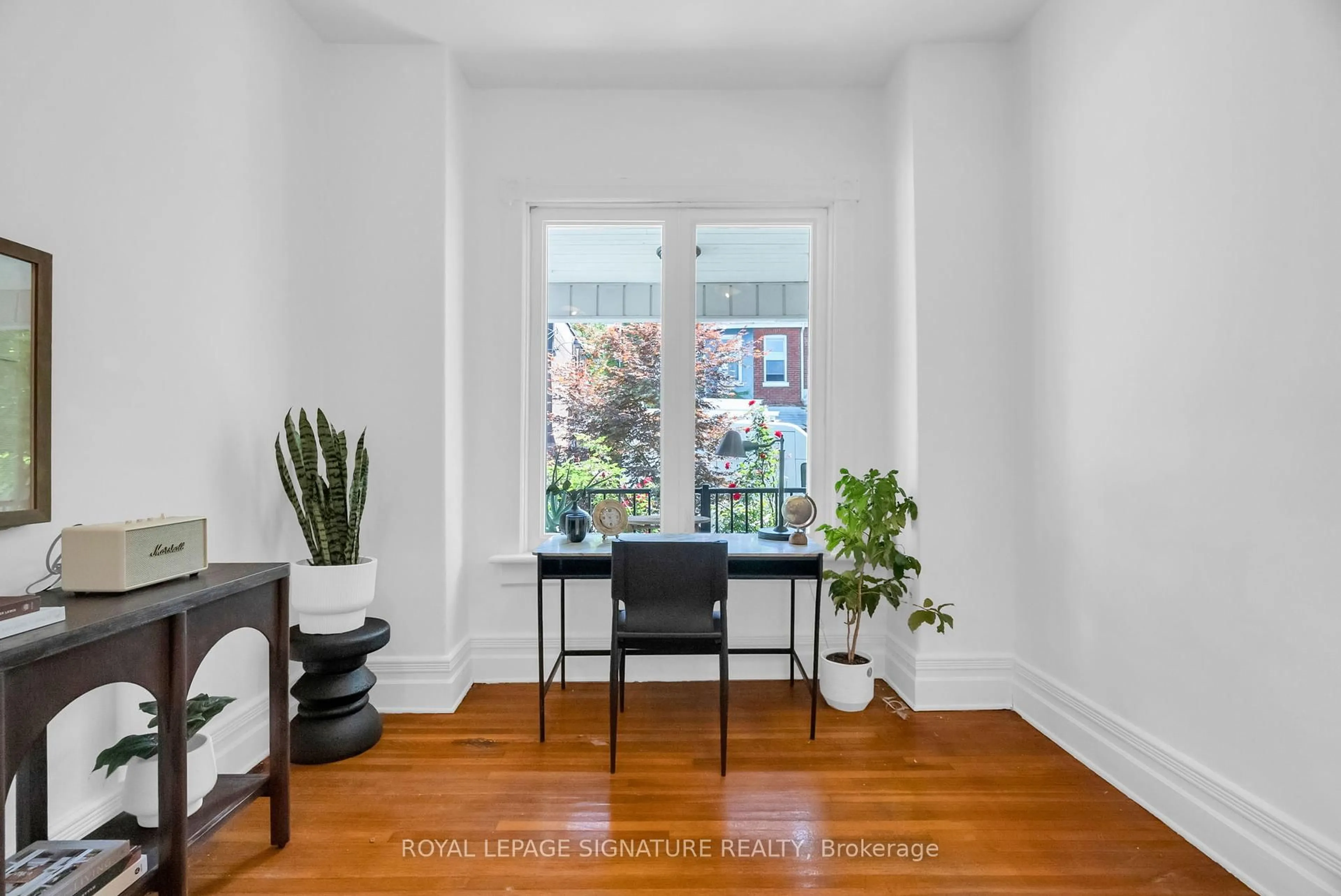 Unknown for 8 Grove Ave, Toronto Ontario M6J 3B6